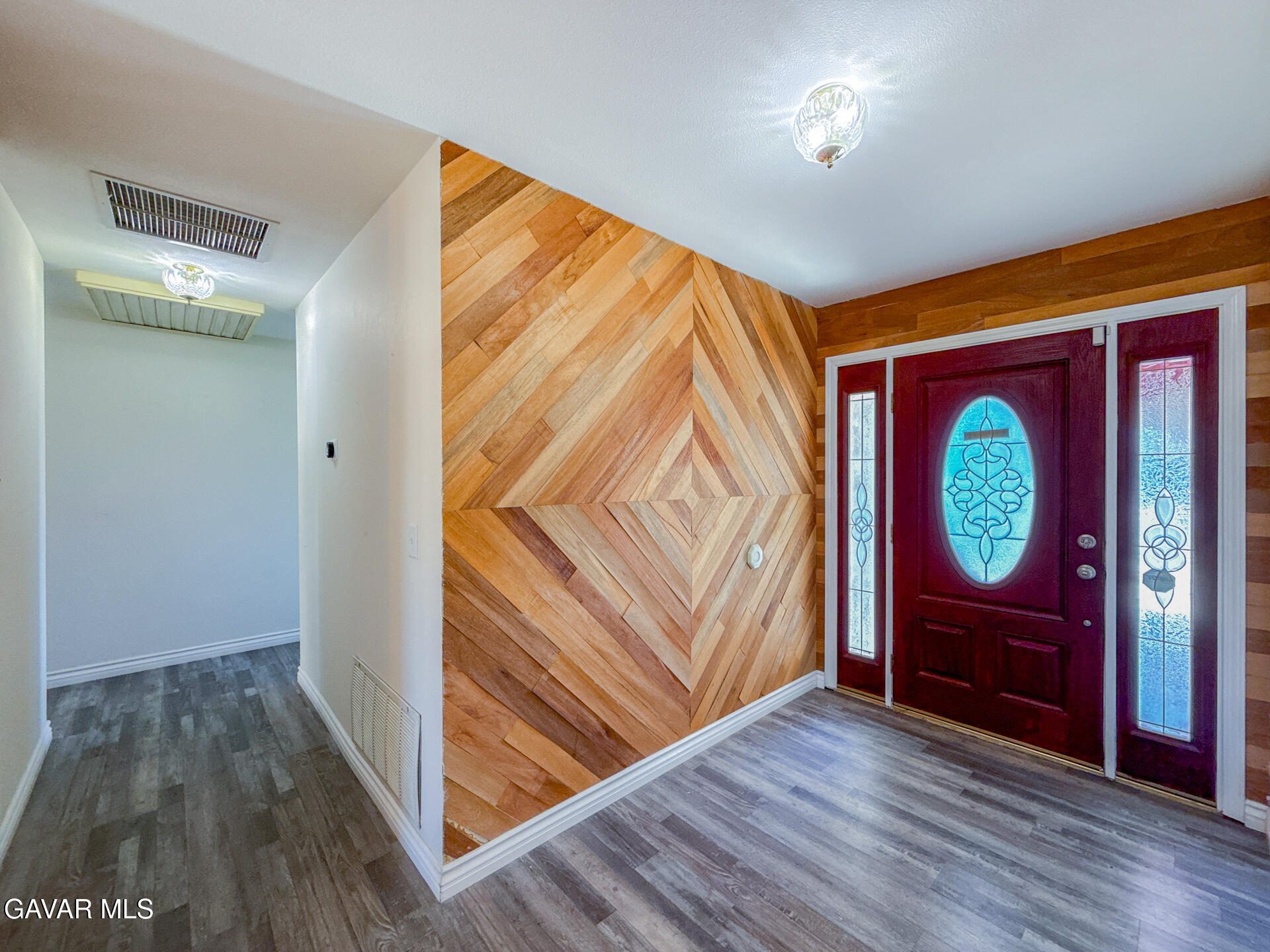 Palmdale, California, 93550, United States, 4 Bedrooms Bedrooms, ,2 BathroomsBathrooms,Residential,For Sale,2028325
