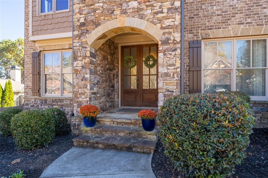 Buford, Georgia, 30518, United States, 6 Bedrooms Bedrooms, ,5 BathroomsBathrooms,Residential,For Sale,1987580