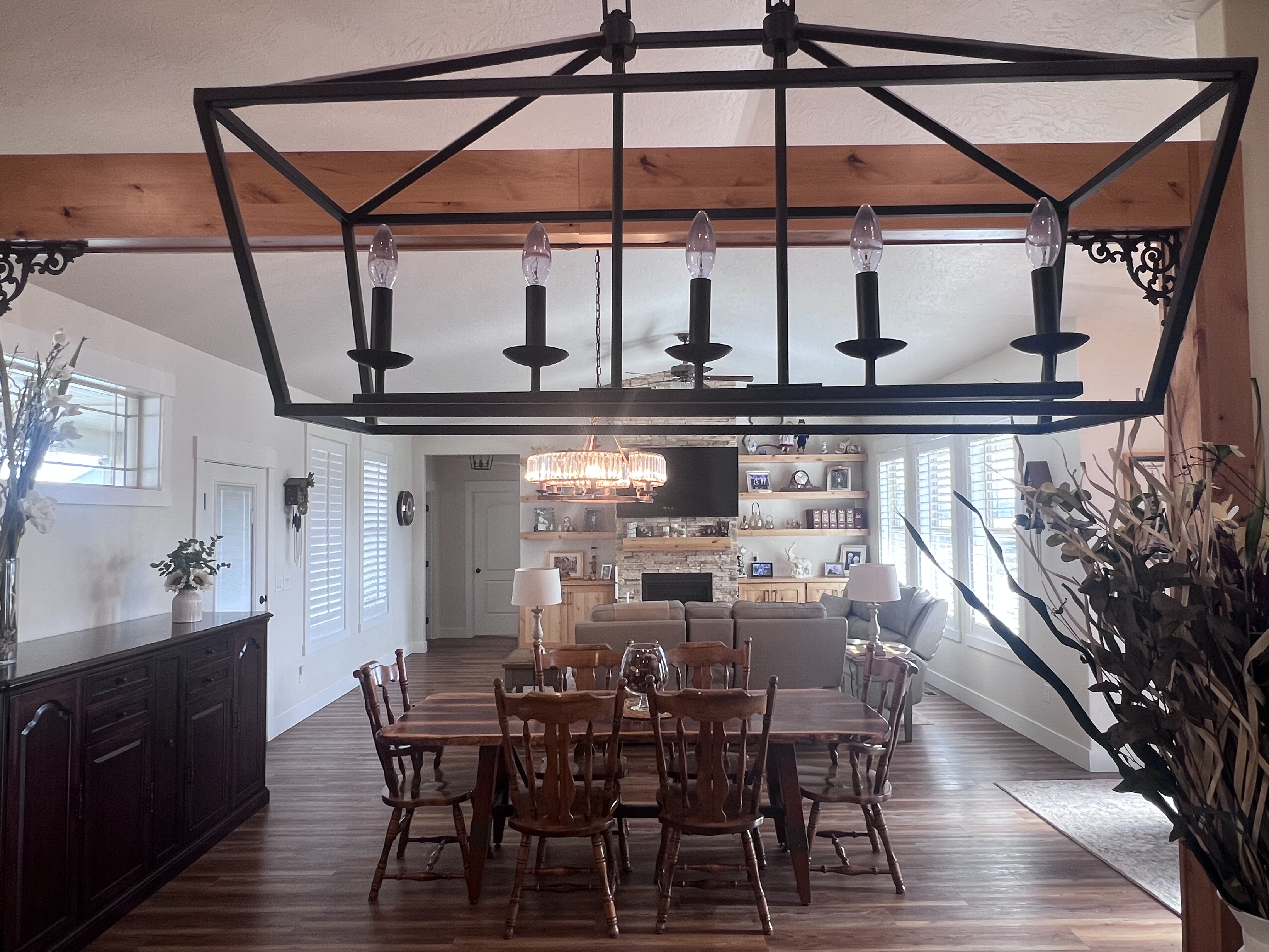 Mountain Home, Idaho, 83647, United States, 3 Bedrooms Bedrooms, ,2 BathroomsBathrooms,Residential,For Sale,2016051