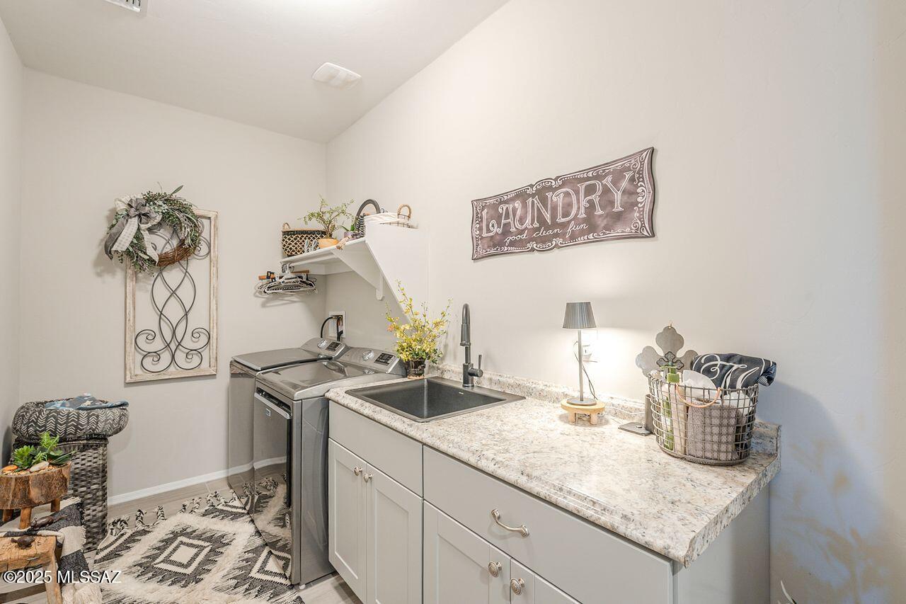 Marana, Arizona, 85658, United States, 2 Bedrooms Bedrooms, ,2 BathroomsBathrooms,Residential,For Sale,1902069