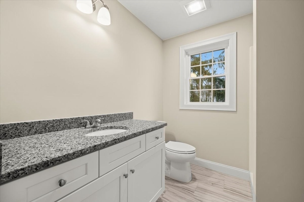 Brockton, Massachusetts, 02301, United States, 4 Bedrooms Bedrooms, ,3 BathroomsBathrooms,Residential,For Sale,1846360