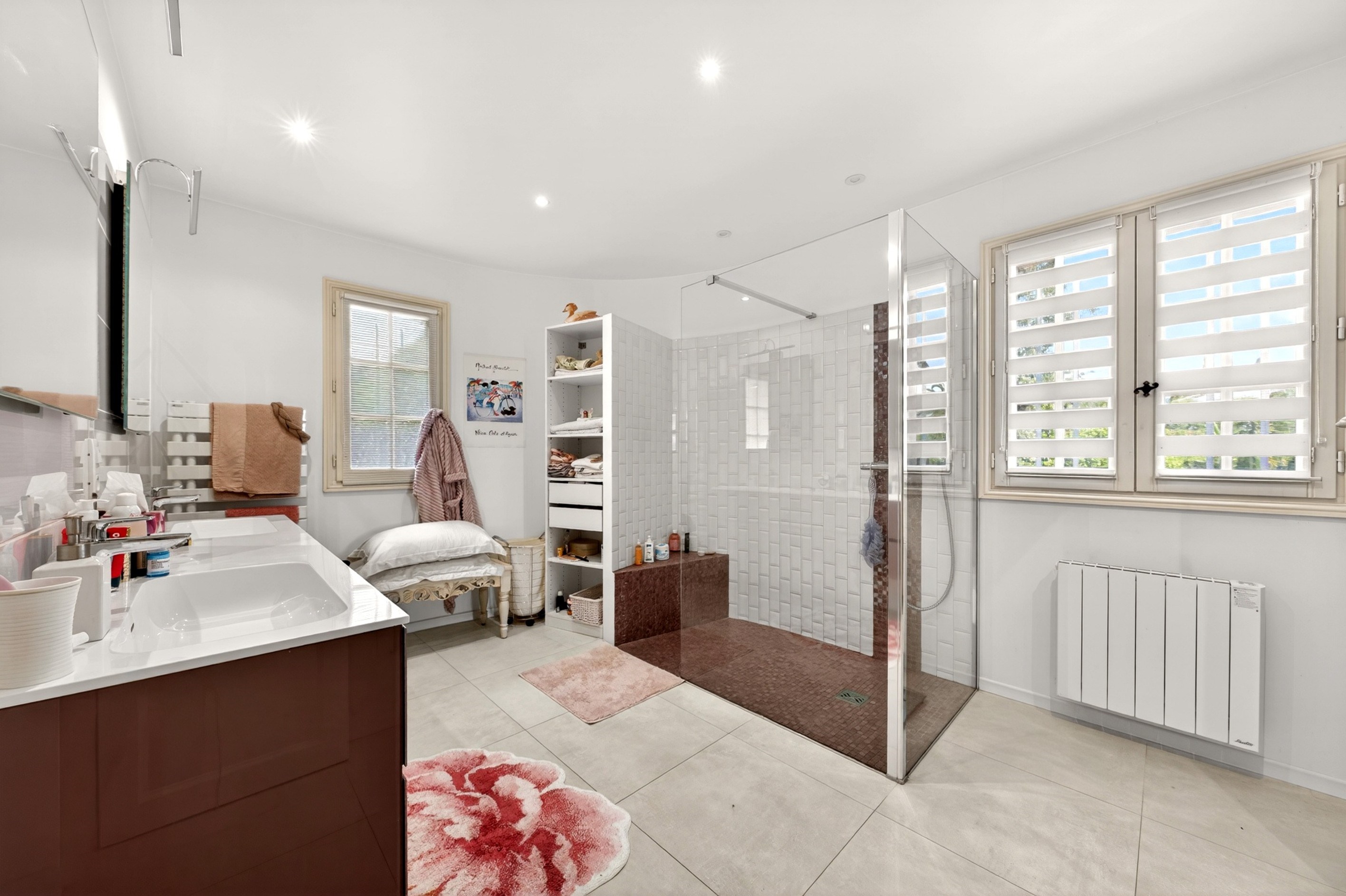  Côte d’Azur – 301 m² family villa with sea view in a secure estate close to ame… - 物件實景