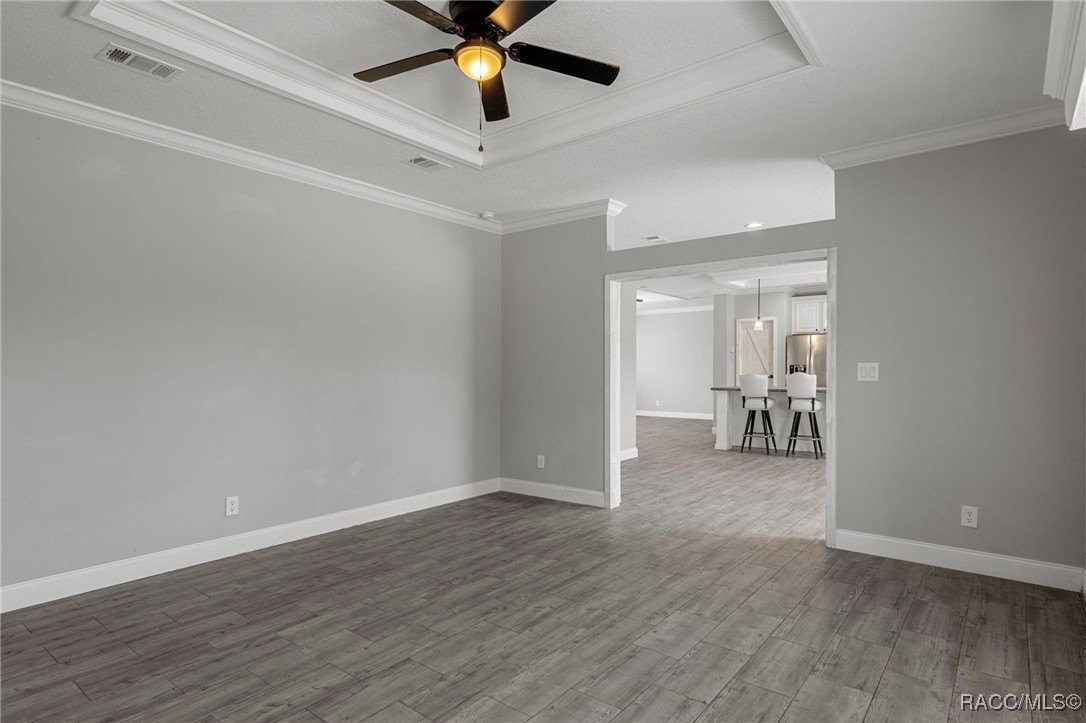 Dunnellon, Florida, 34433, United States, 4 Bedrooms Bedrooms, ,3 BathroomsBathrooms,Residential,For Sale,2008614