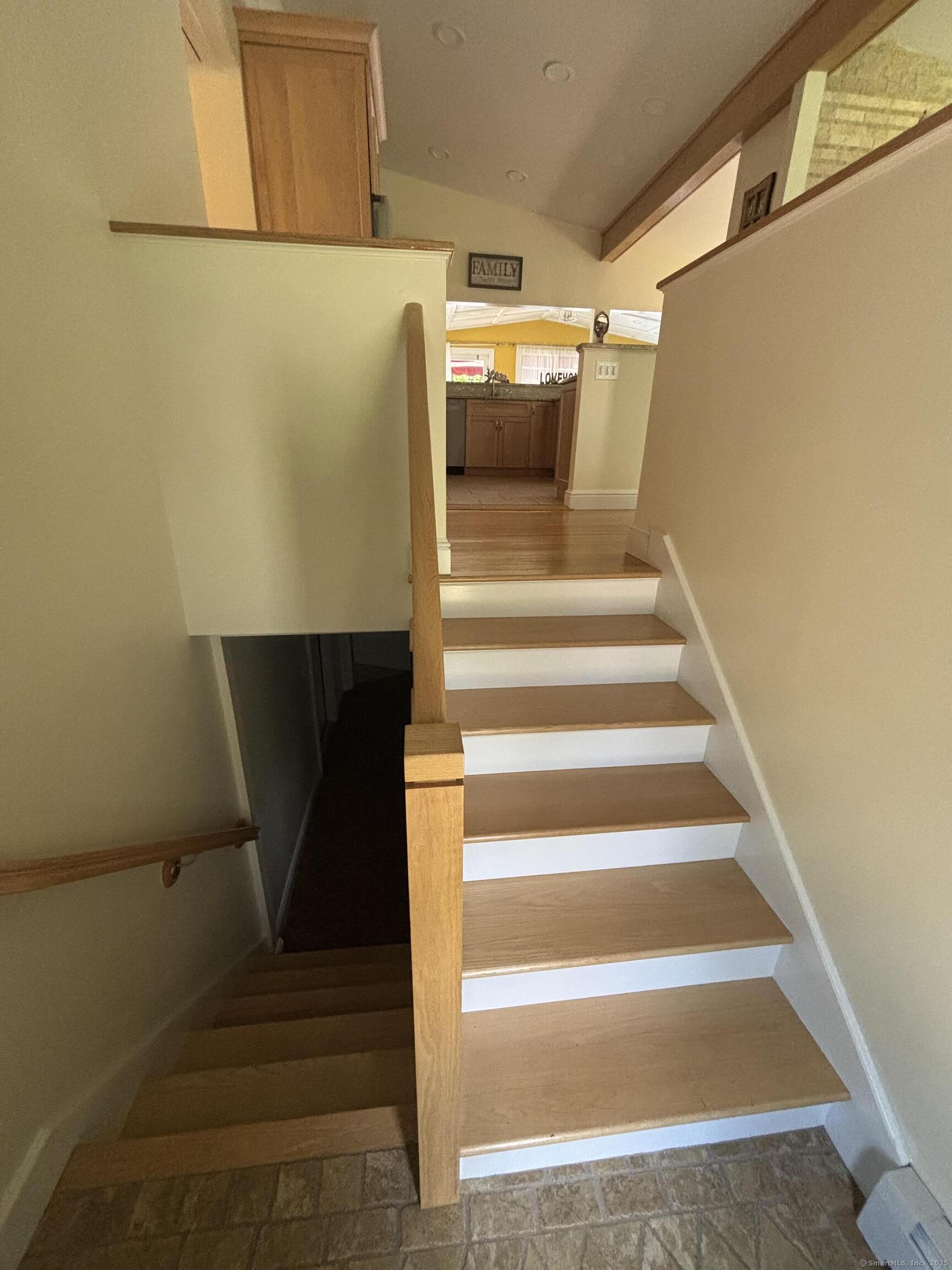 East Lyme, Connecticut, 06357, United States, 3 Bedrooms Bedrooms, ,2 BathroomsBathrooms,Residential,For Sale,1931029