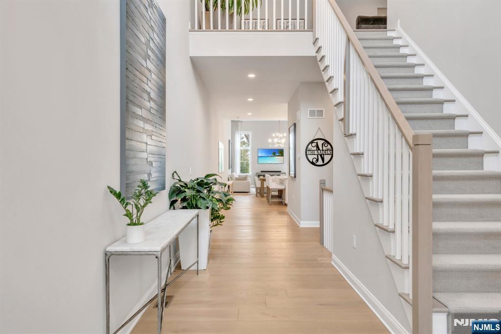 River Vale, New Jersey, 07675, United States, 3 Bedrooms Bedrooms, ,5 BathroomsBathrooms,Residential,For Sale,1906590