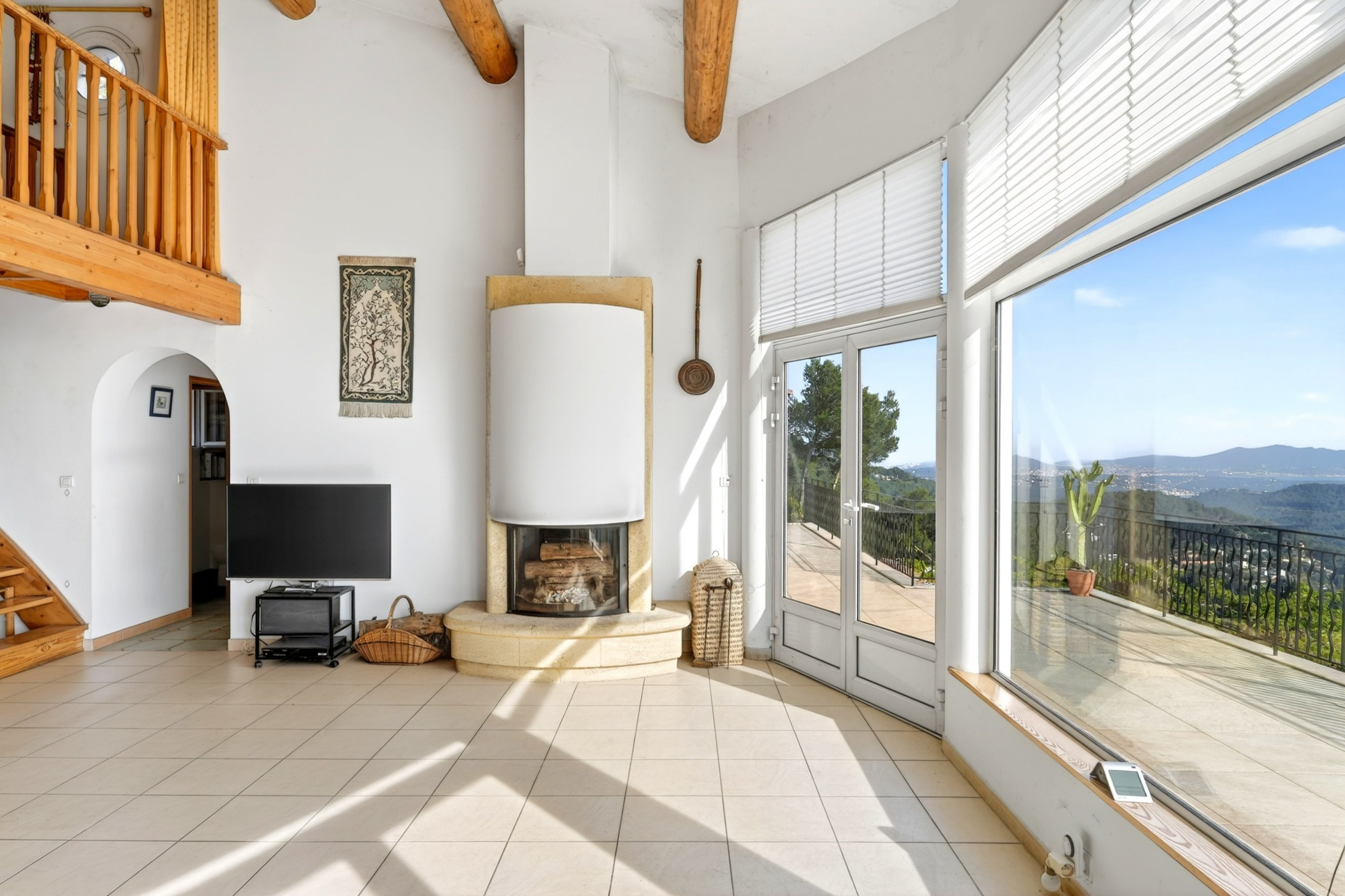  La Cadière d’Azur – Elevated Villa with Exceptional Panoramic Views - 物件實景