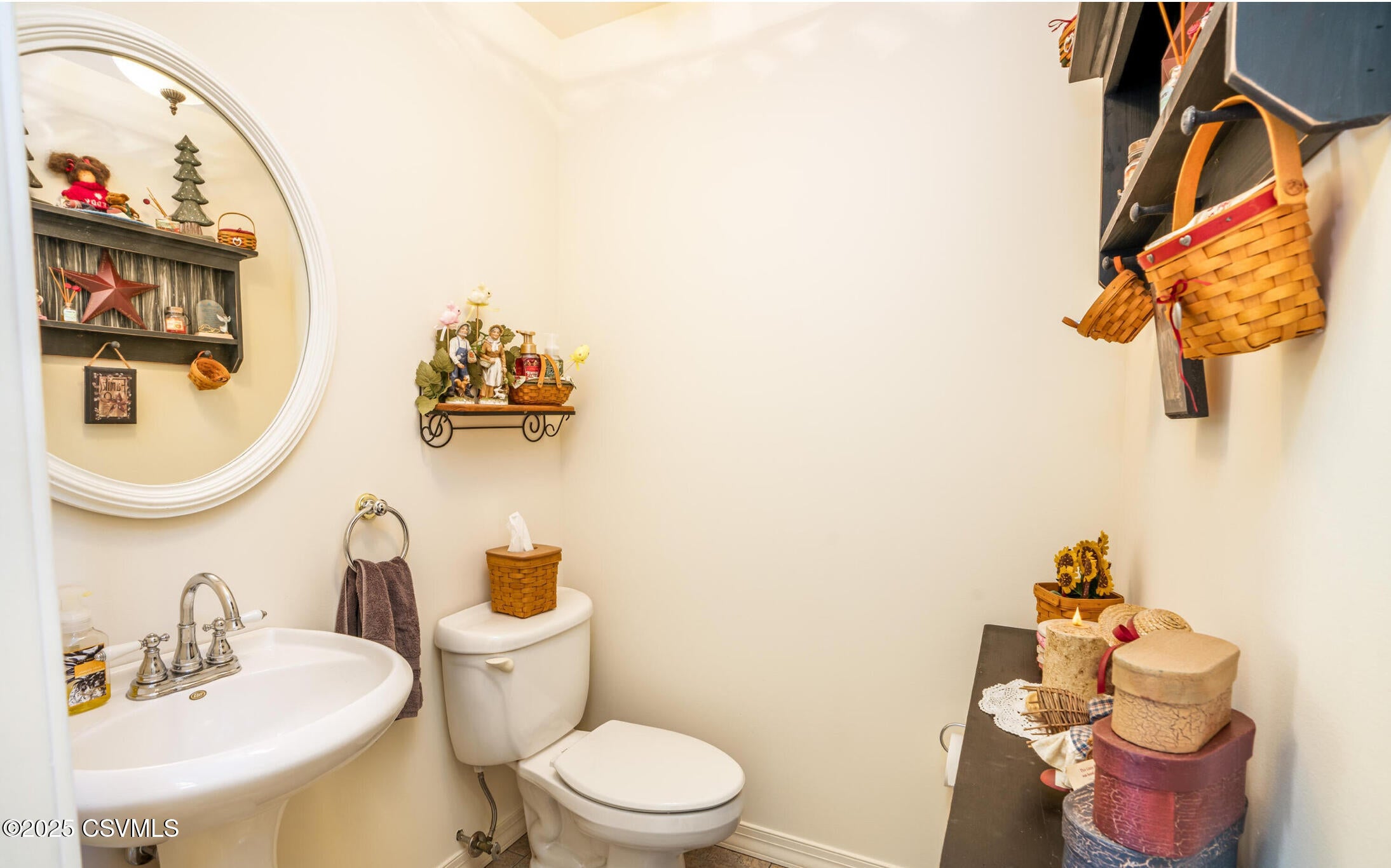 Stillwater, Pennsylvania, 17878, United States, 3 Bedrooms Bedrooms, ,4 BathroomsBathrooms,Residential,For Sale,1899532