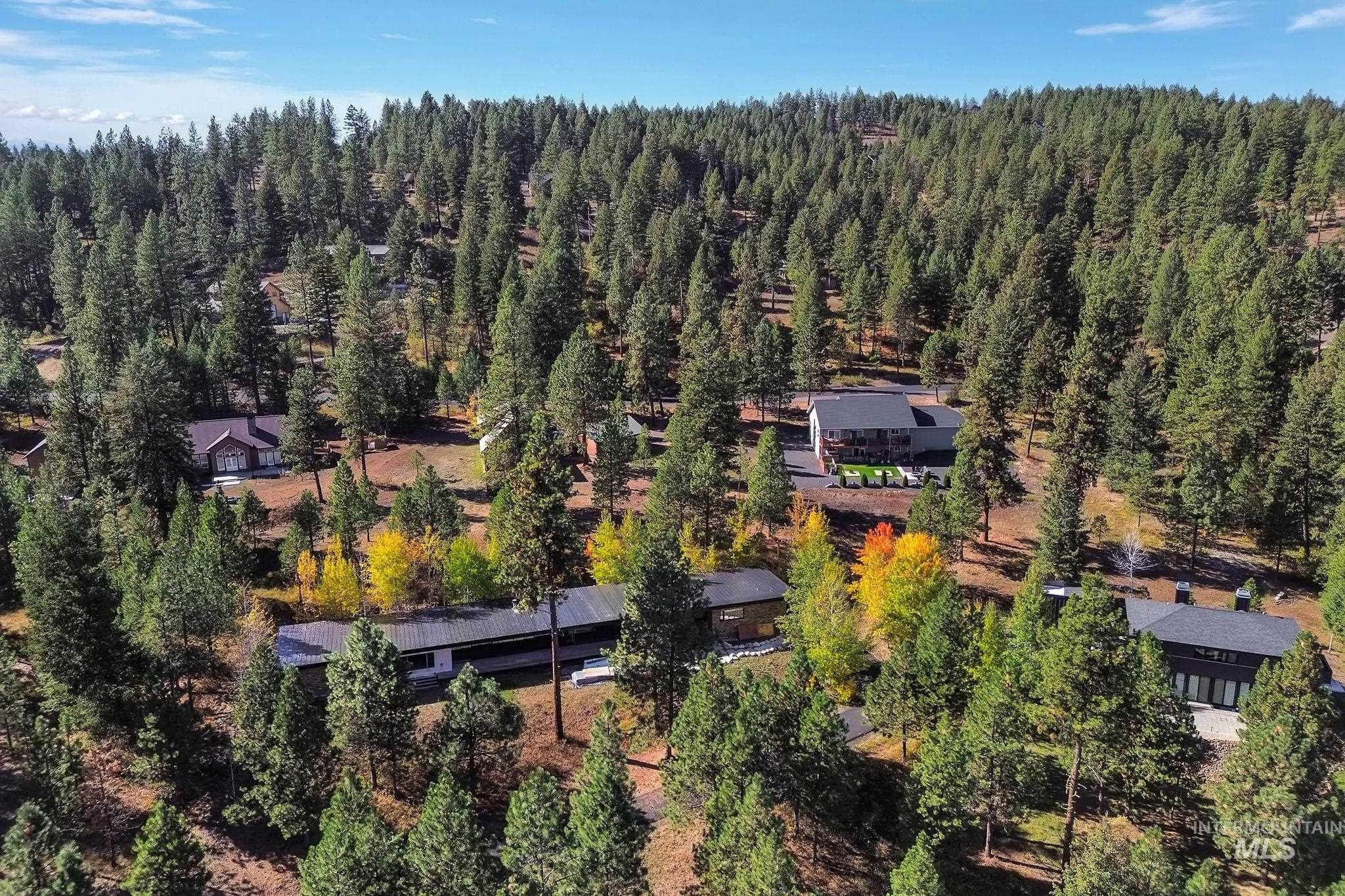 New Meadows, Idaho, 83654, United States, 4 Bedrooms Bedrooms, ,4 BathroomsBathrooms,Residential,For Sale,1980814