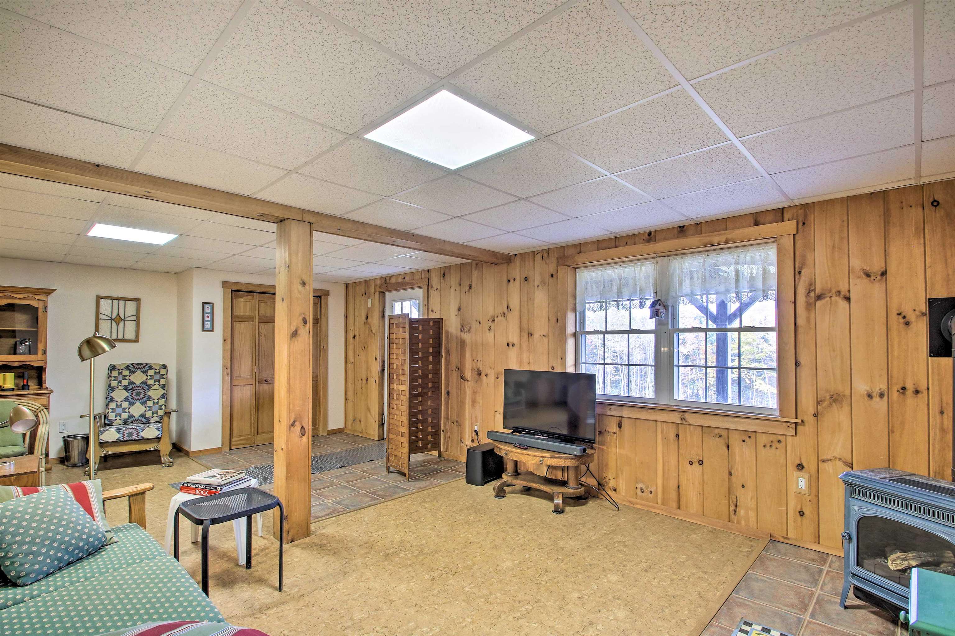 Easton, New Hampshire, 03580, United States, 3 Bedrooms Bedrooms, ,2 BathroomsBathrooms,Residential,For Sale,1846634