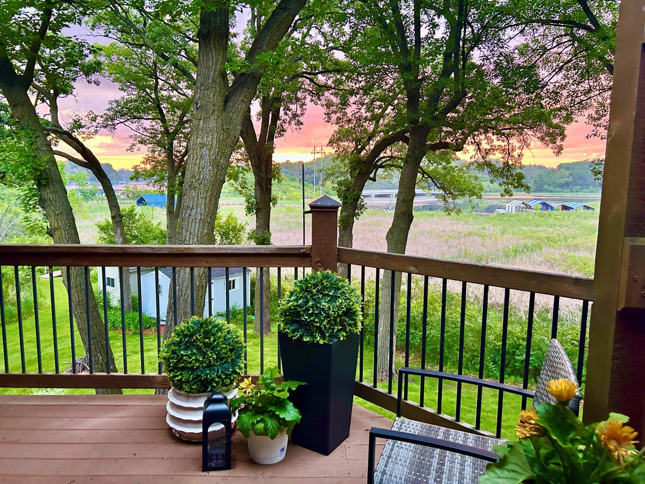 Deephaven, Minnesota, 55331, United States, 5 Bedrooms Bedrooms, ,5 BathroomsBathrooms,Residential,For Sale,1998829