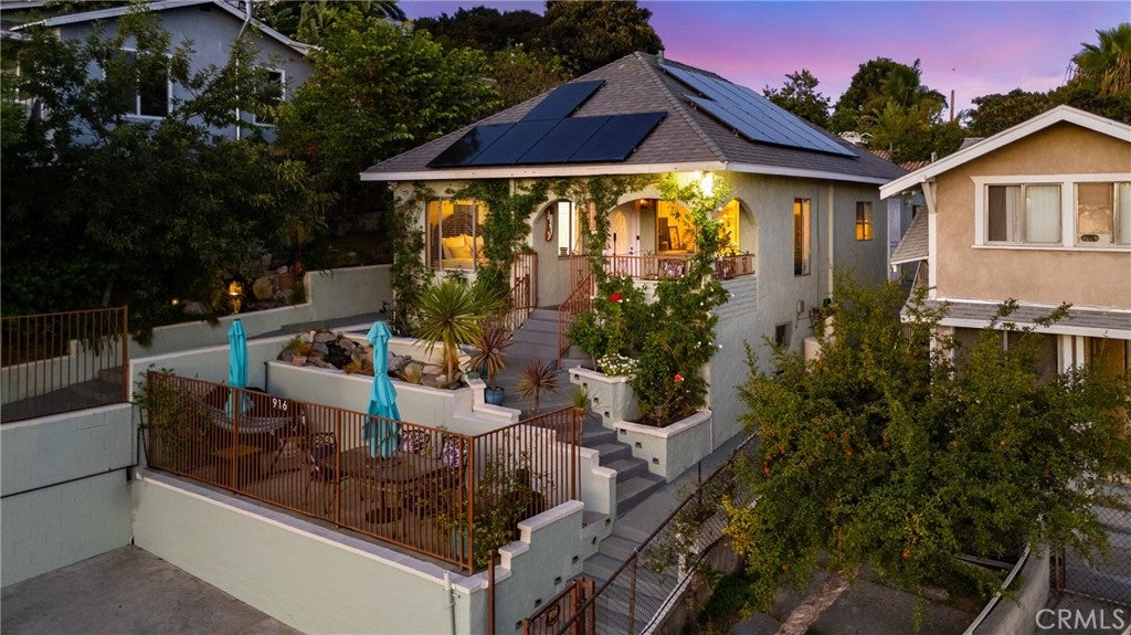Los Angeles, California, 90063, United States, 3 Bedrooms Bedrooms, ,3 BathroomsBathrooms,Residential,For Sale,1938120