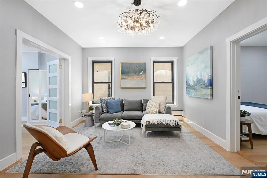 Jersey City, New Jersey, 07306, United States, 9 Bedrooms Bedrooms, ,6 BathroomsBathrooms,Residential,For Sale,1926264