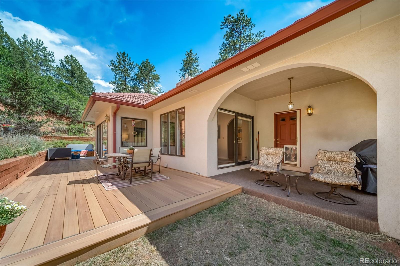 Larkspur, Colorado, 80118, United States, 2 Bedrooms Bedrooms, ,2 BathroomsBathrooms,Residential,For Sale,1924756