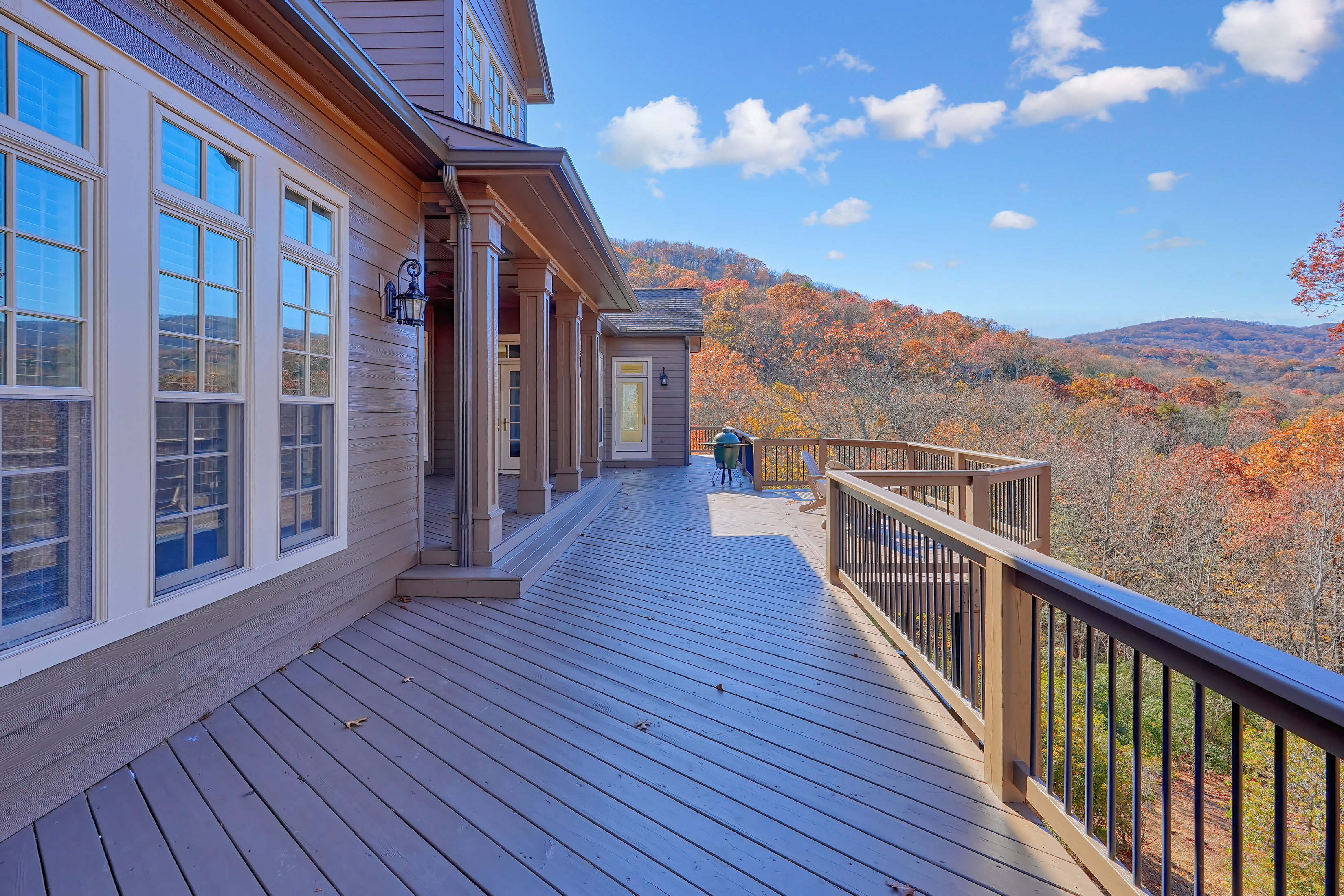  Stunning Interiors Meet Breathtaking Mountain Views in Big Canoe - 物件實景