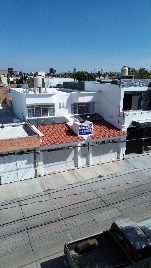 Luis Hidalgo Monroy, Aguascalientes, Aguascalientes, 20288, Mexico, 4 Bedrooms Bedrooms, ,2 BathroomsBathrooms,Residential,For Sale,Luis Hidalgo Monroy,1652721