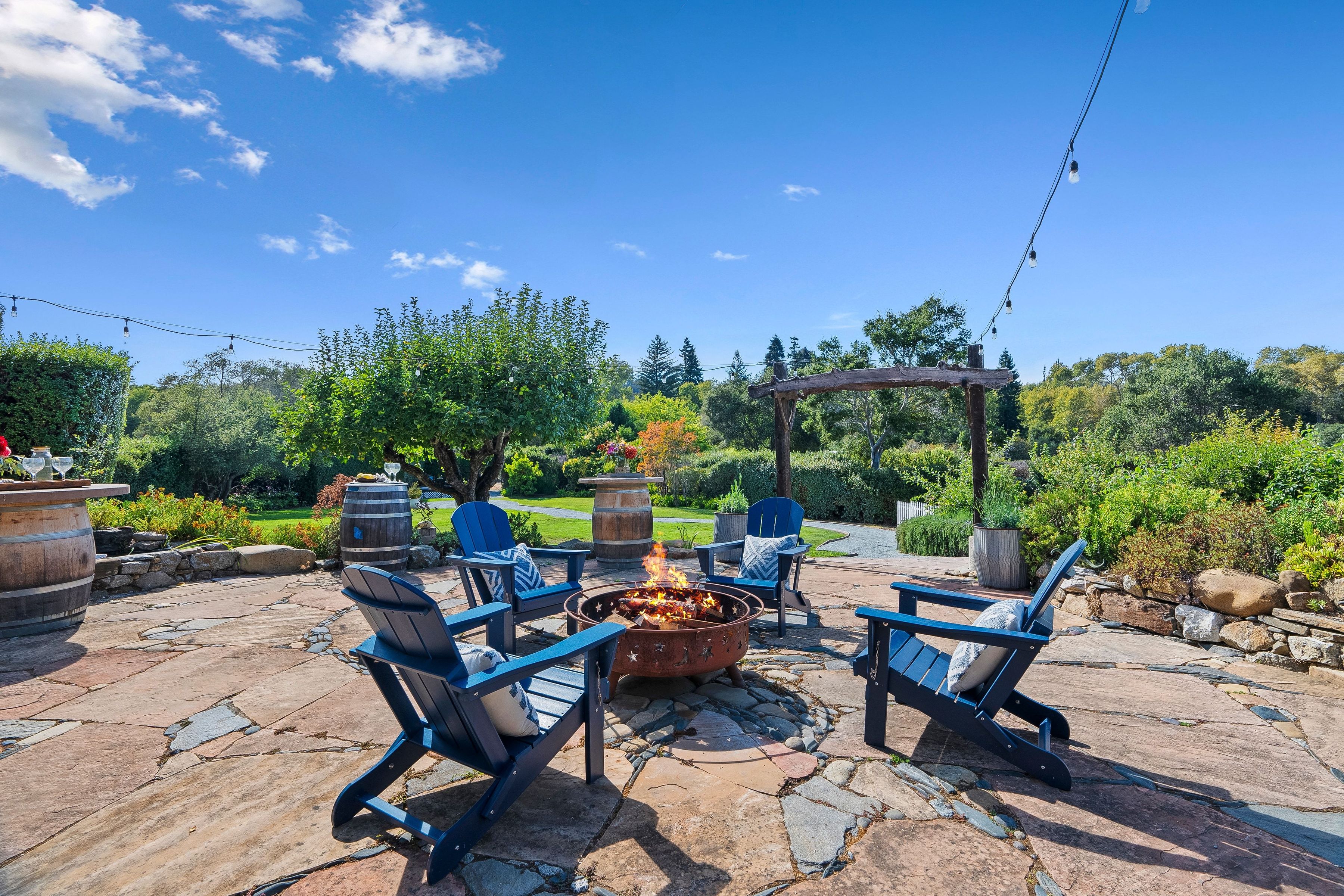 3999 Cherryvale Avenue, Soquel - 物件實景