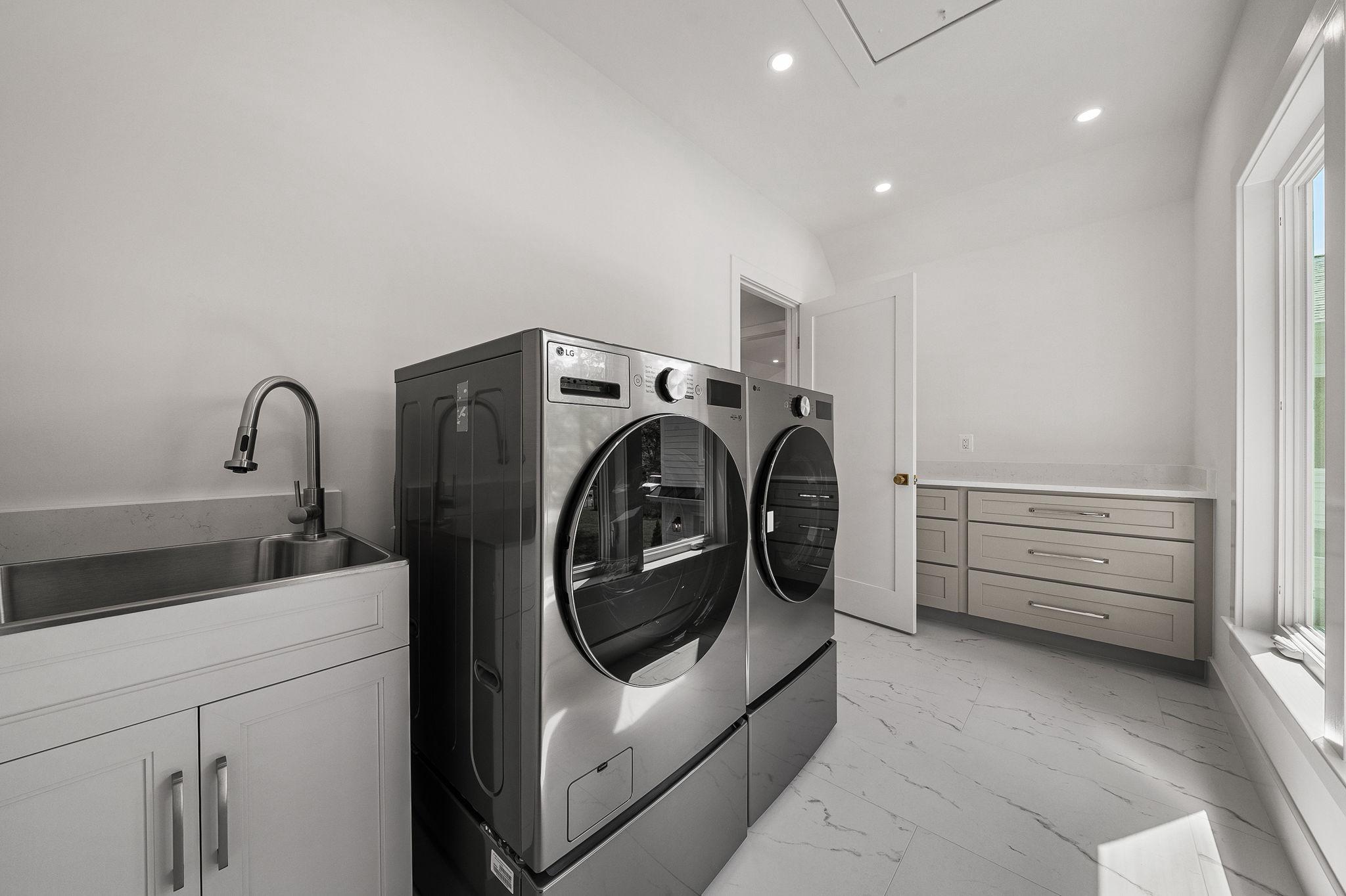  3175 Woodland Lane, Alexandria, VA, 22309 - 物件實景