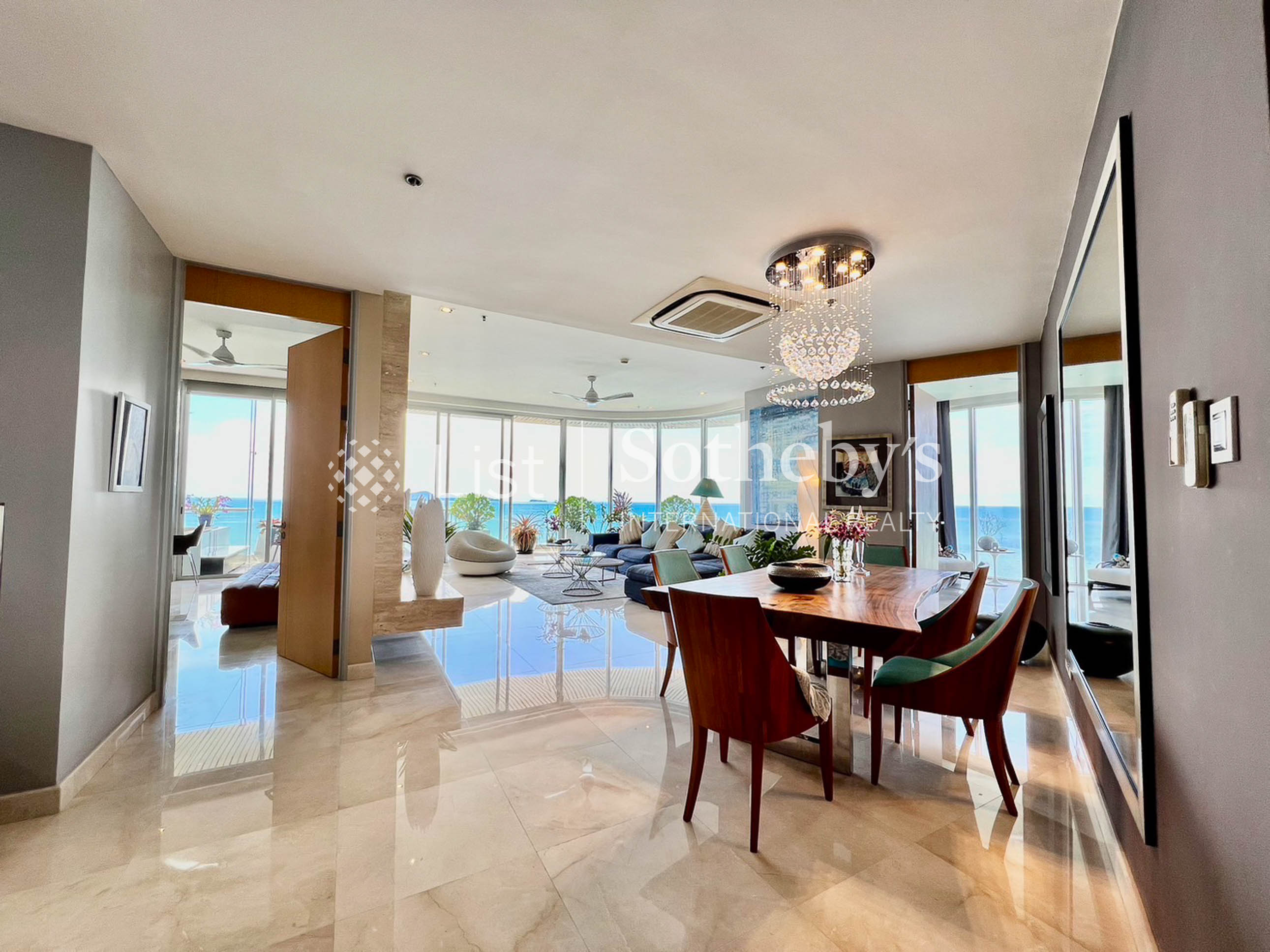  The Cove Pattaya - 物件實景