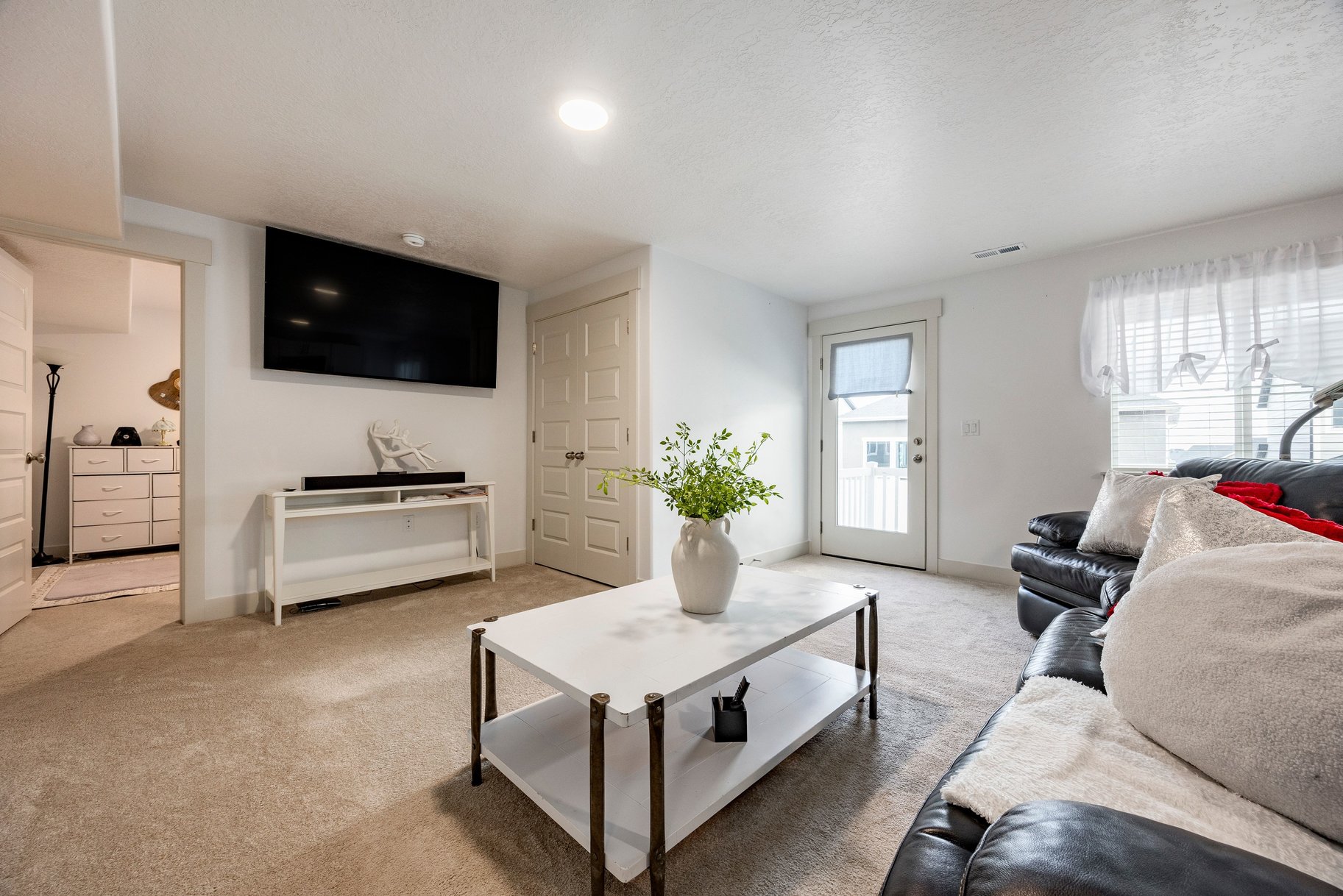  Pristine Home with Views, Rental Income, and Home Business Studio - 物件實景