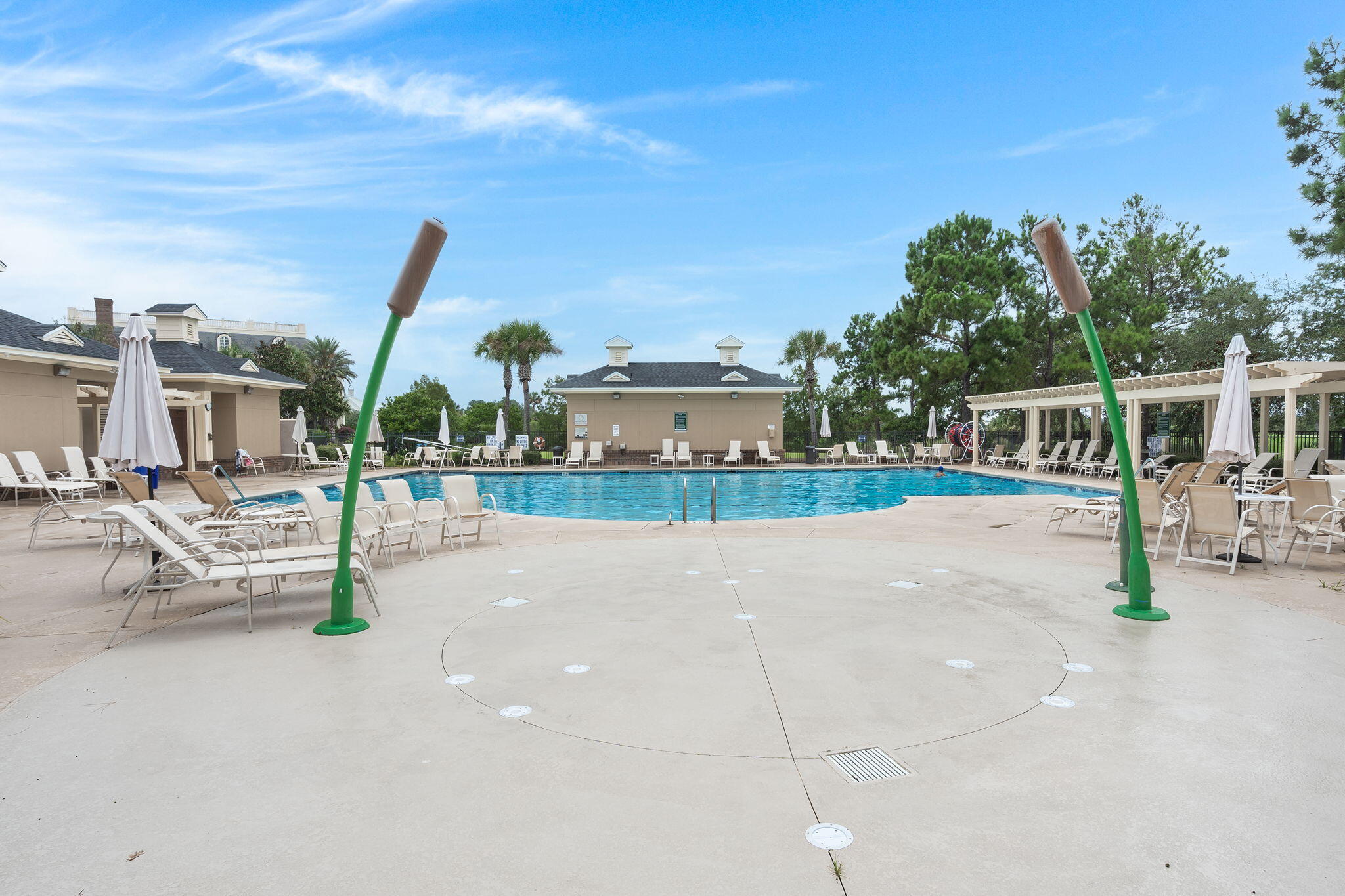 Mount Pleasant, South Carolina, 29466, United States, 4 Bedrooms Bedrooms, ,4 BathroomsBathrooms,Residential,For Sale,1827956