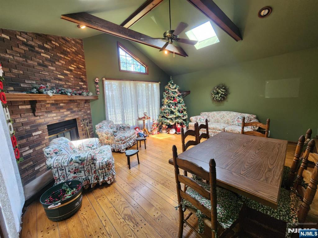 Nutley, New Jersey, 07110, United States, 4 Bedrooms Bedrooms, ,2 BathroomsBathrooms,Residential,For Sale,1916015