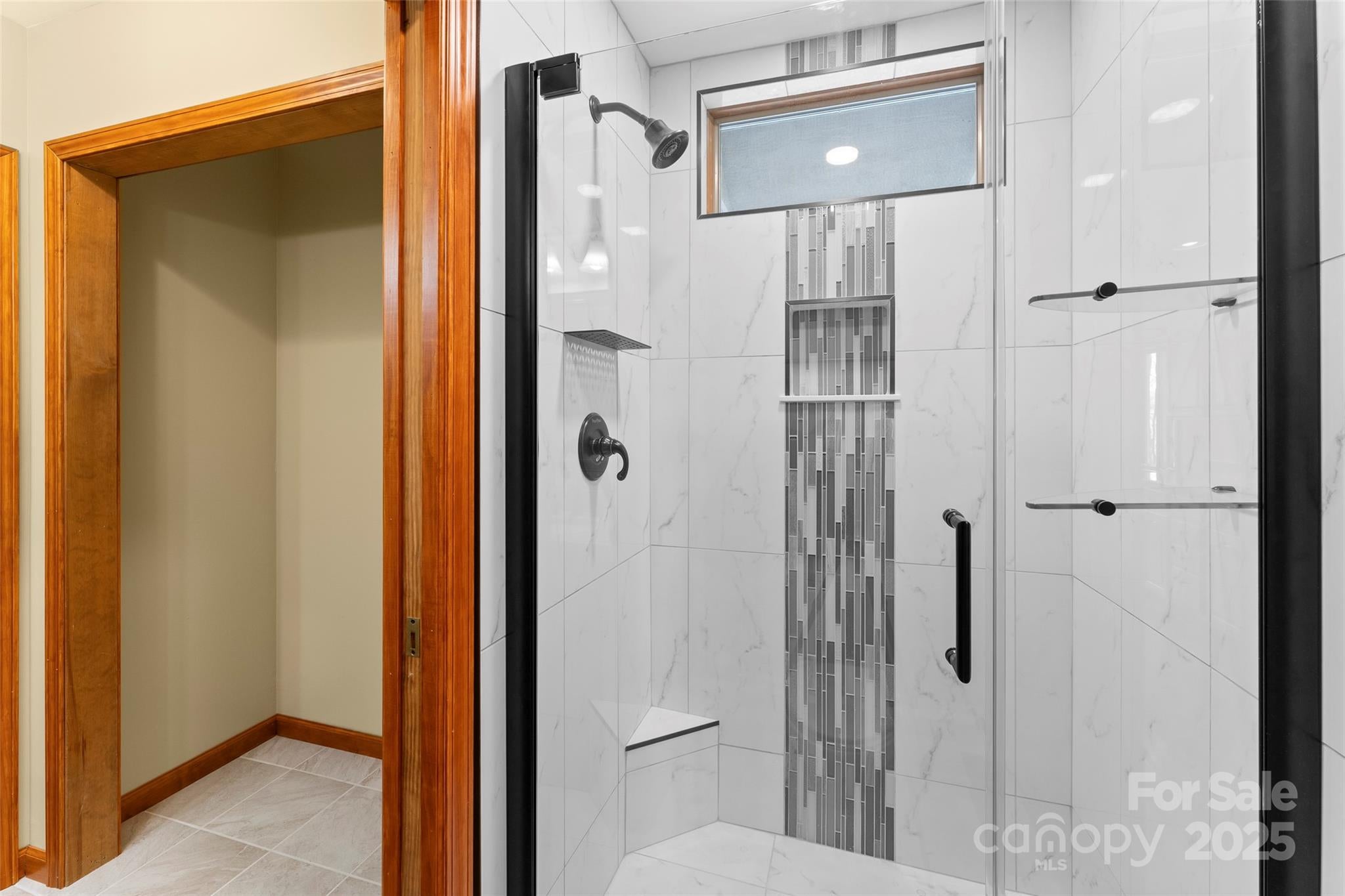 Maggie Valley, North Carolina, 28751, United States, 3 Bedrooms Bedrooms, ,3 BathroomsBathrooms,Residential,For Sale,1976067