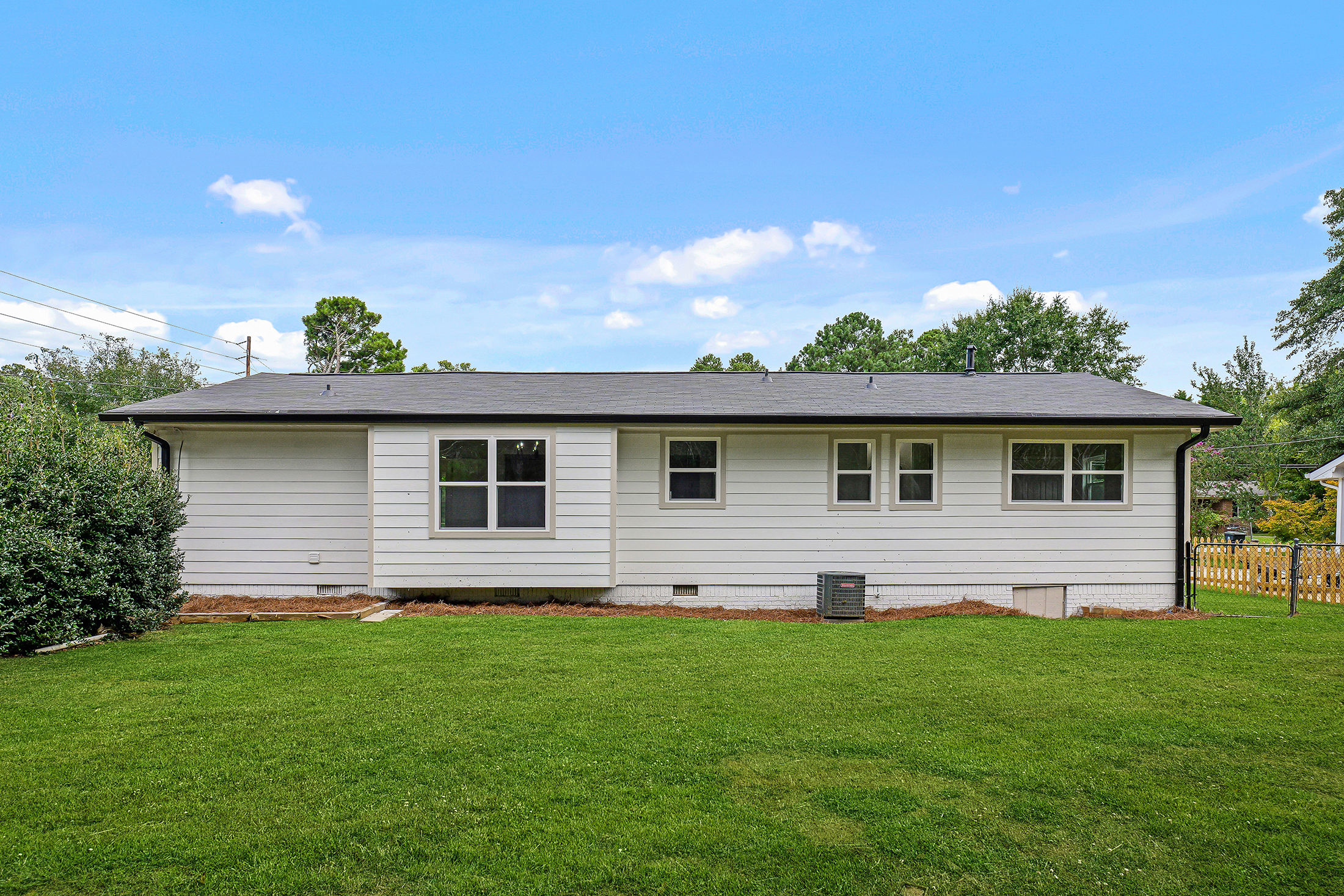  Turnkey Living in Beautifully Renovated Dacula Home - 物件實景