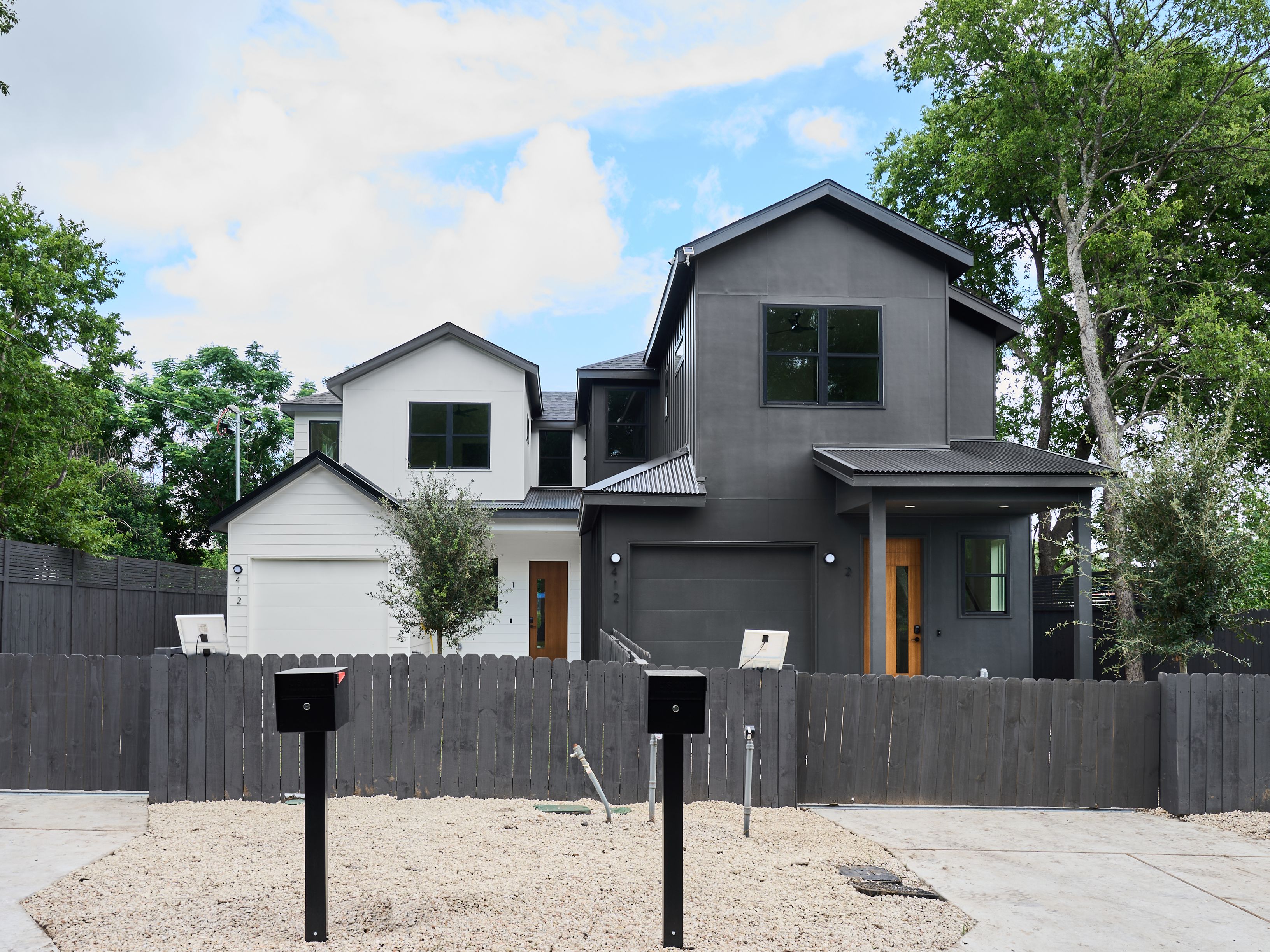  Welcome to Modern Luxury Living - 物件實景