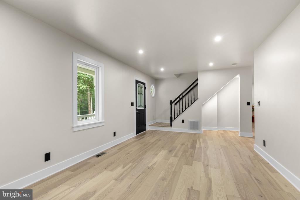 Spotsylvania, Virginia, 22551, United States, 4 Bedrooms Bedrooms, ,4 BathroomsBathrooms,Residential,For Sale,1981992