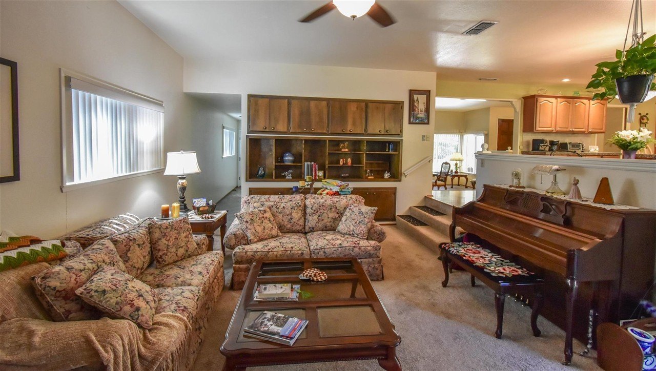 Sonora, California, 95370, United States, 4 Bedrooms Bedrooms, ,2 BathroomsBathrooms,Residential,For Sale,1686497