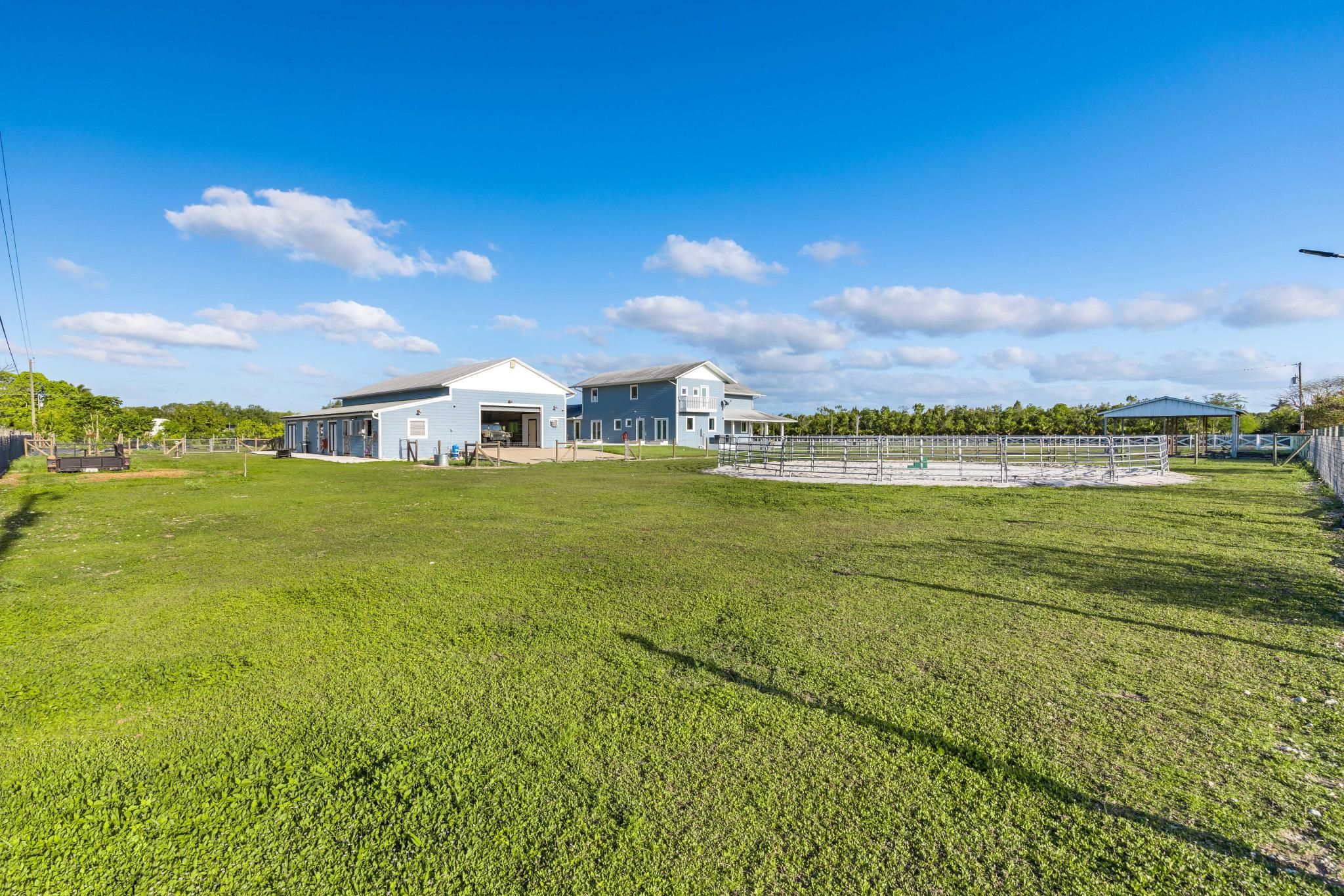  22275 SW 256th St, Homestead, FL, 33031 - 物件實景