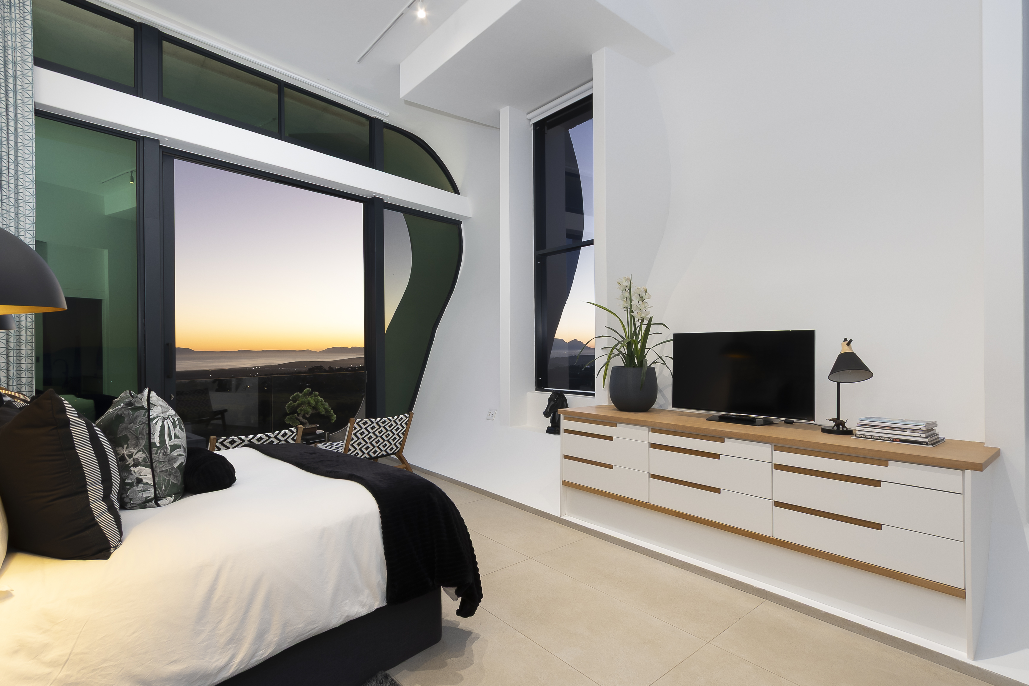  7 Lauren Close, Spanish Farm - 物件實景
