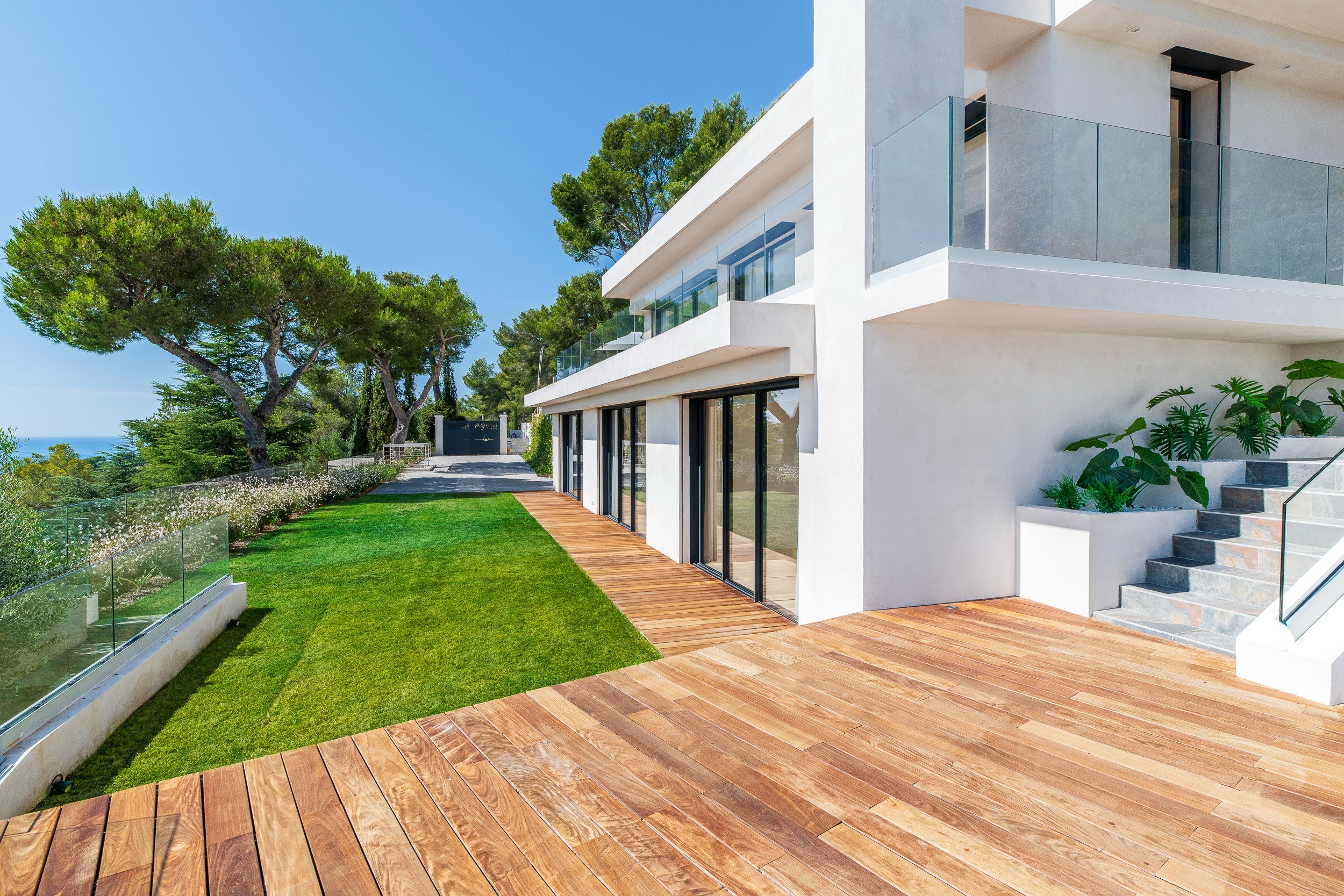  Roquebrune-Cap-Martin luxury new villa with pool and sea view - 物件實景