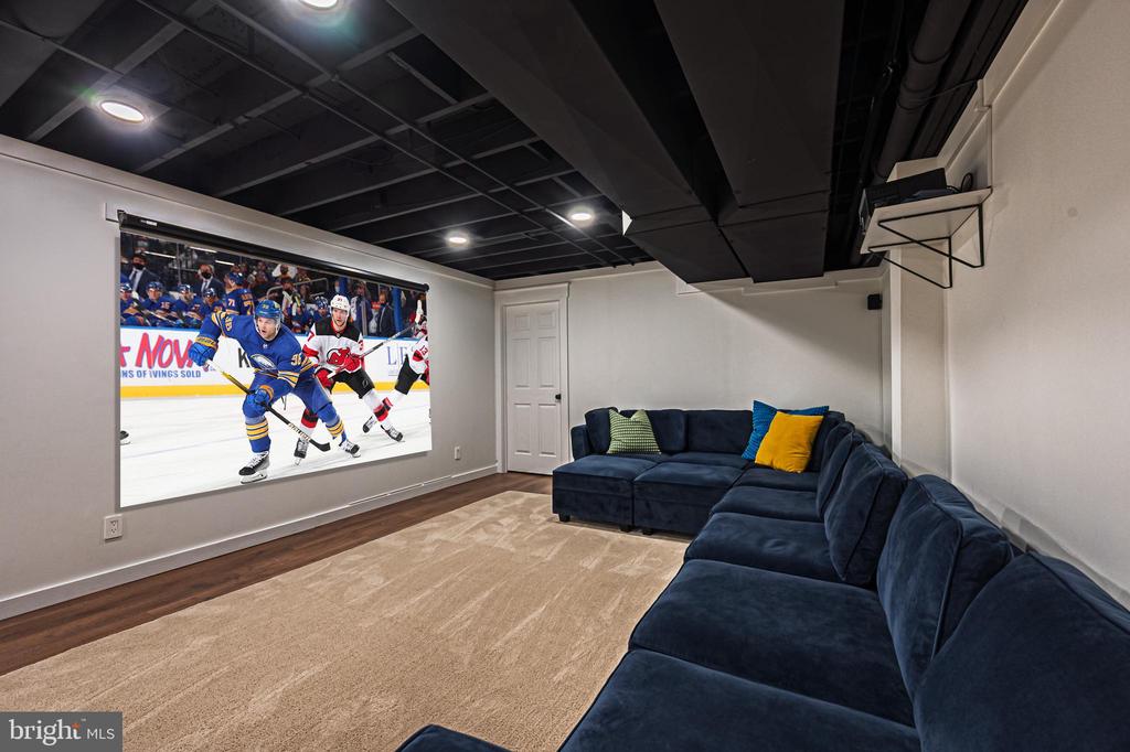 Egg Harbor Township, New Jersey, 08234, United States, 4 Bedrooms Bedrooms, ,3 BathroomsBathrooms,Residential,For Sale,1975981