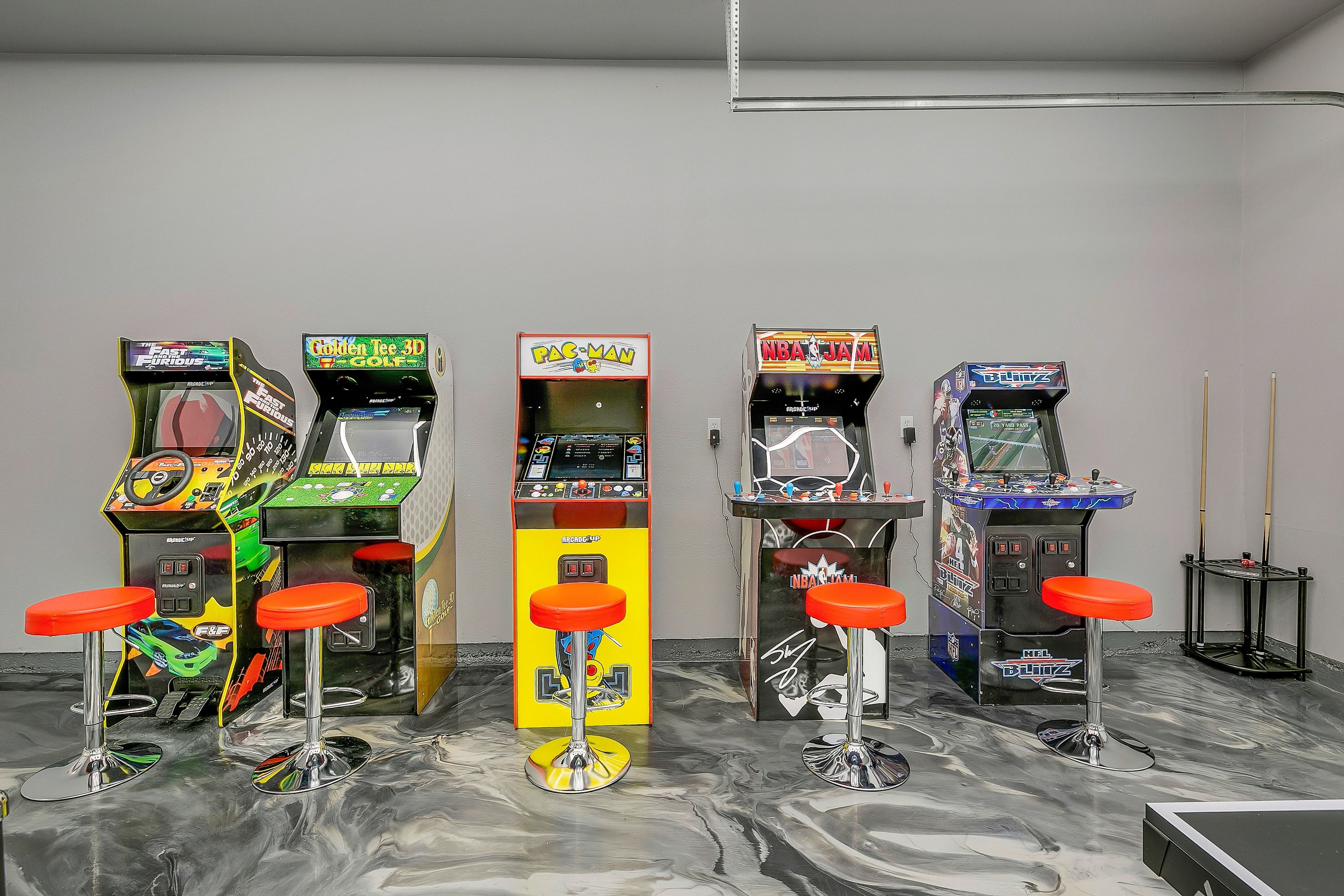  where  luxury meets leverage: own the ultimate income producing retreat - 物件實景