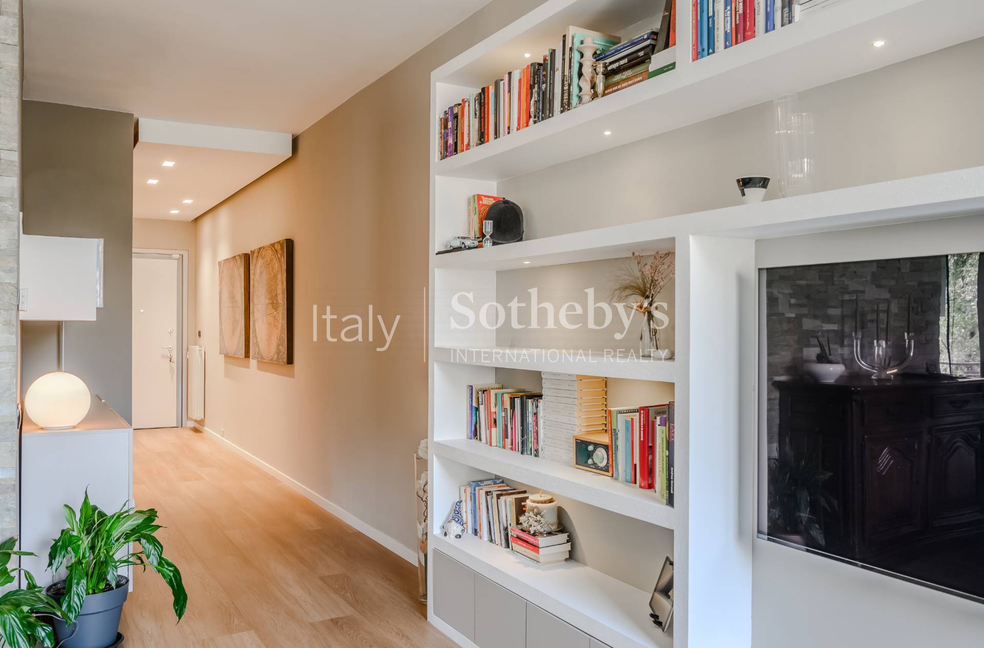  Elegant apartment with Lake and Rocca d’Angera View - 物件實景