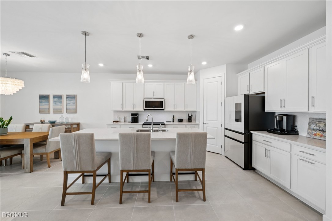 Alva, Florida, 33920, United States, 4 Bedrooms Bedrooms, ,3 BathroomsBathrooms,Residential,For Sale,1921025