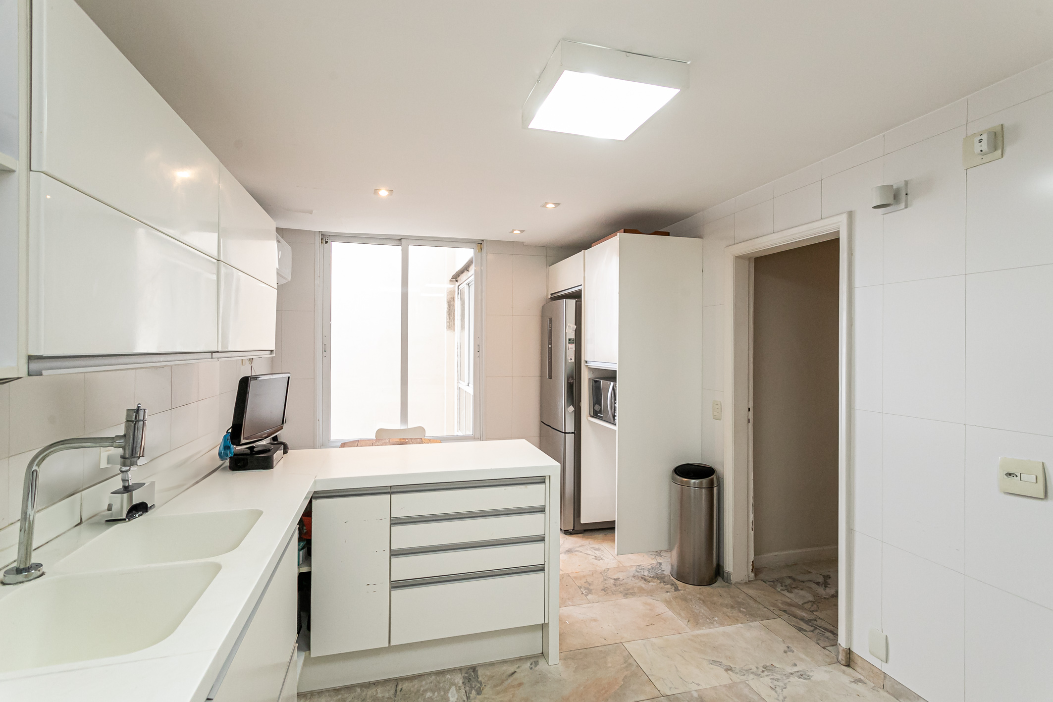  Linear apartment with breathtaking ocean views in prime Ipanema location - 物件實景