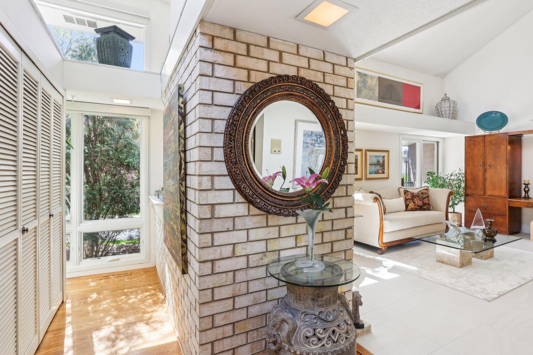 Edina, Minnesota, 55439, United States, 2 Bedrooms Bedrooms, ,3 BathroomsBathrooms,Residential,For Sale,1820089