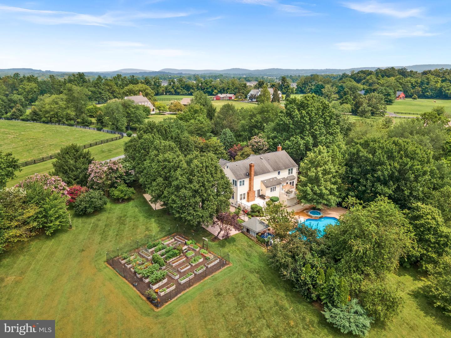 Waterford, Virginia, 20197, United States, 5 Bedrooms Bedrooms, ,4 BathroomsBathrooms,Residential,For Sale,1940957