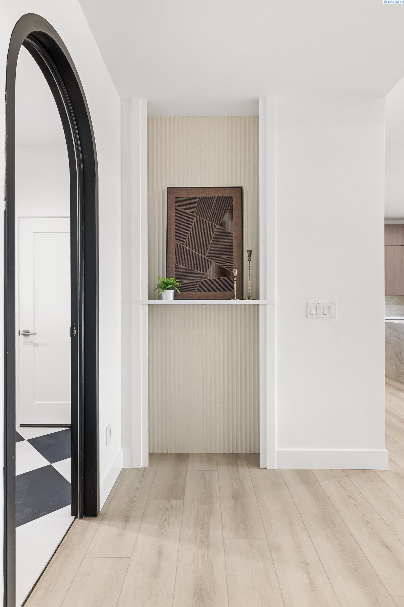 Richland, Washington, 99352, United States, 4 Bedrooms Bedrooms, ,2 BathroomsBathrooms,Residential,For Sale,2000118