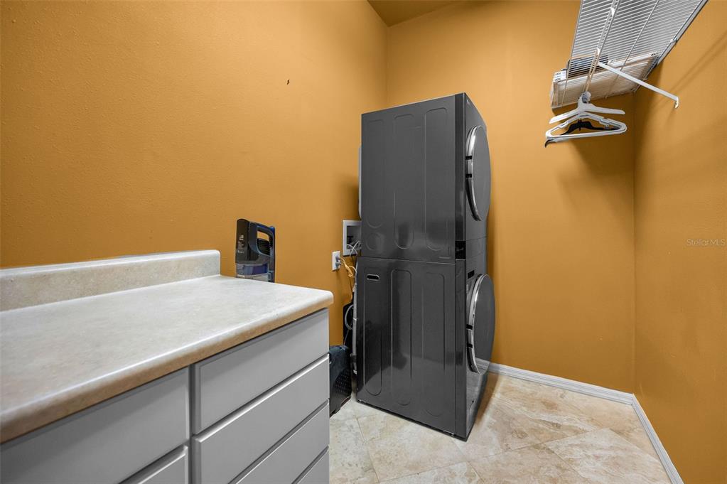 Palm Harbor, Florida, 34685, United States, 4 Bedrooms Bedrooms, ,3 BathroomsBathrooms,Residential,For Sale,1987675