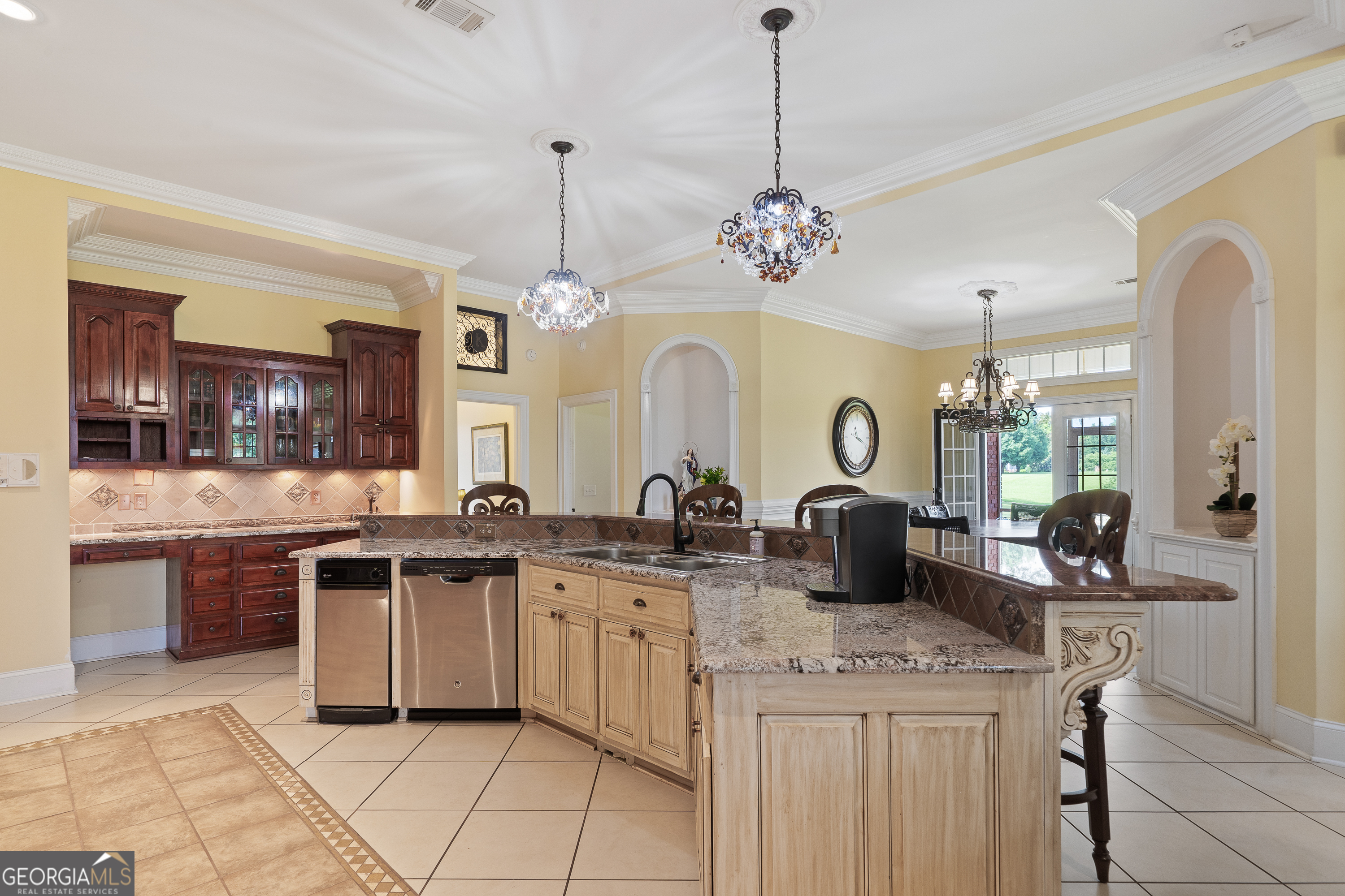 Macon, Georgia, 31220, United States, 5 Bedrooms Bedrooms, ,5 BathroomsBathrooms,Residential,For Sale,1850195