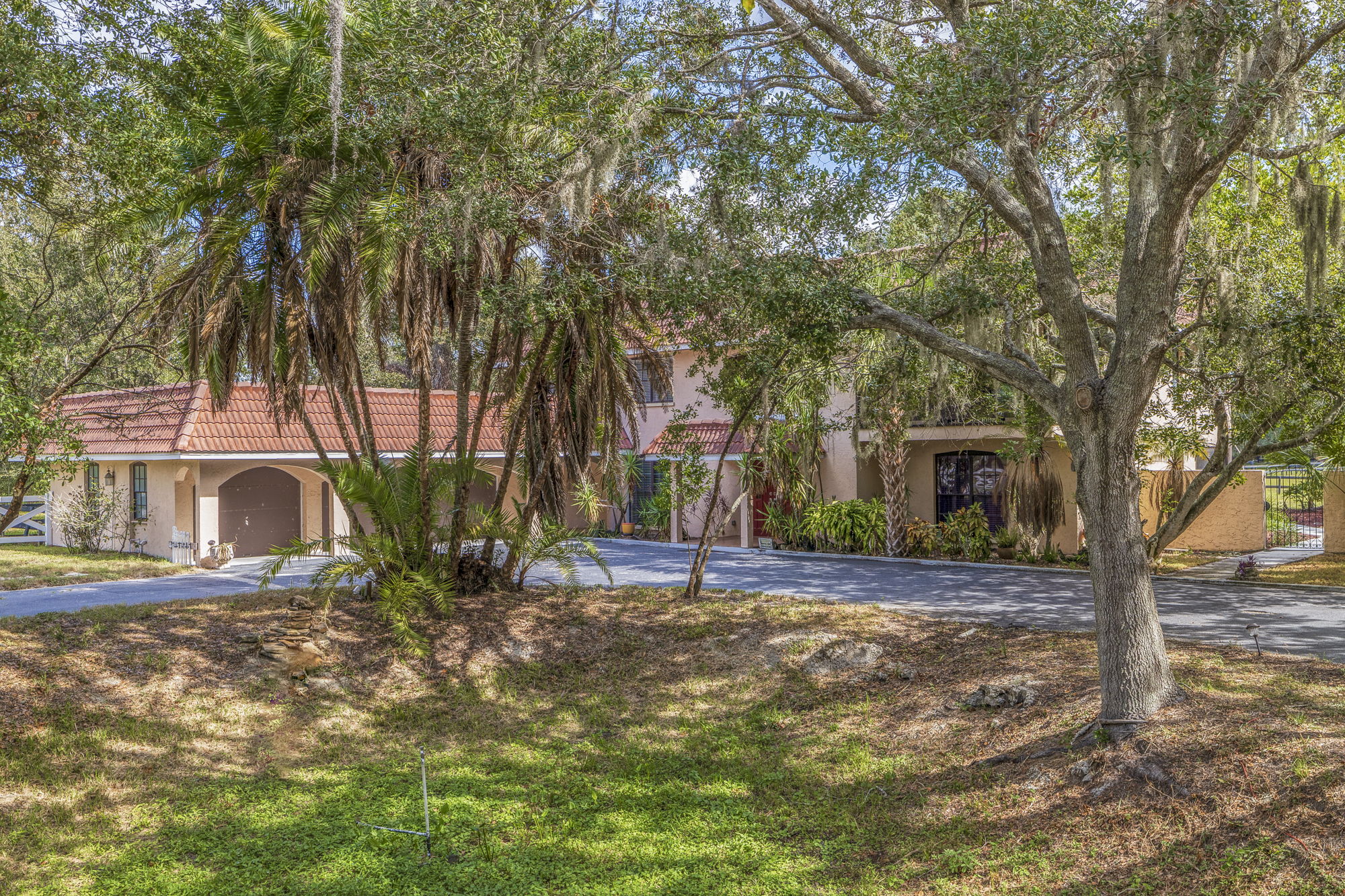 Palmetto, Florida, 34221, United States, 5 Bedrooms Bedrooms, ,4 BathroomsBathrooms,Residential,For Sale,1921911
