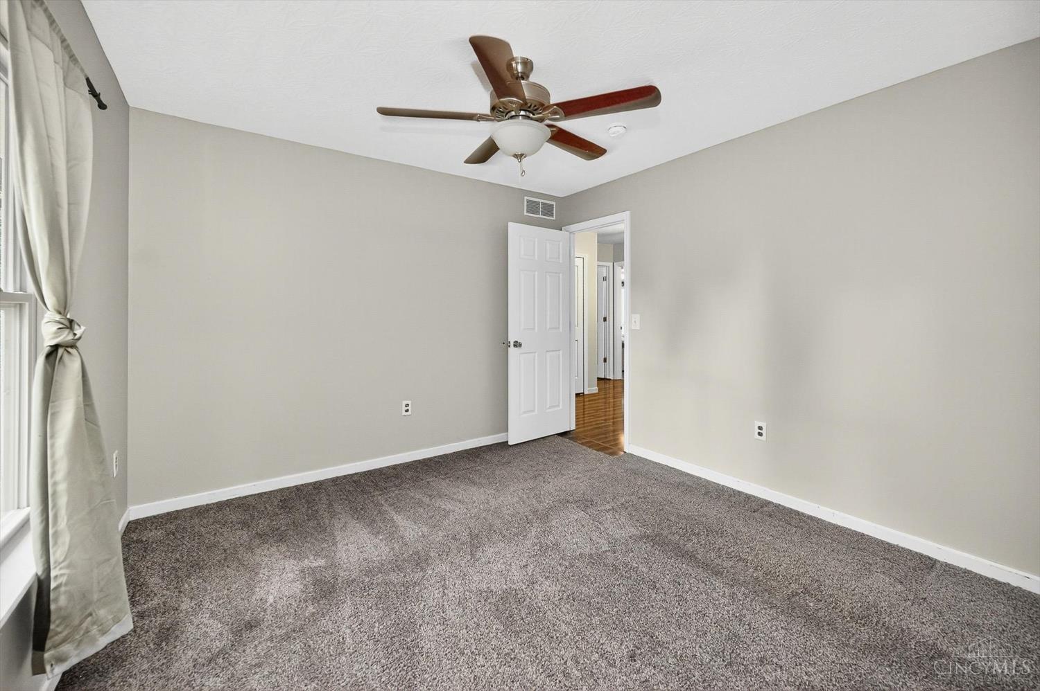 Goshen Twp, Ohio, 45122, United States, 4 Bedrooms Bedrooms, ,3 BathroomsBathrooms,Residential,For Sale,1910937