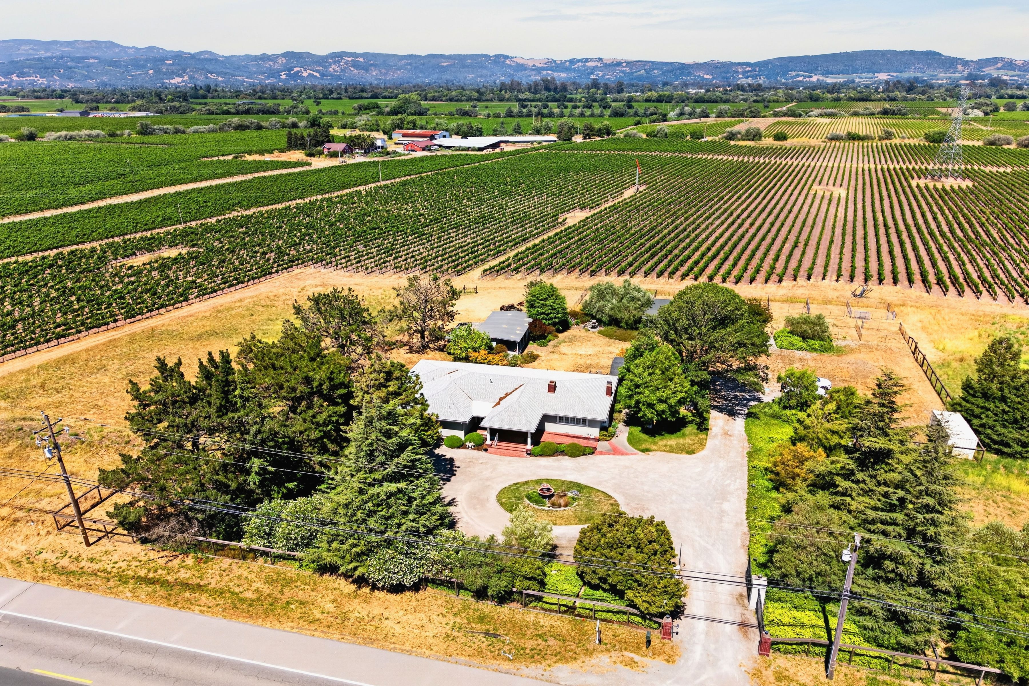  Sonoma Valley Vineyard Estate - 物件實景