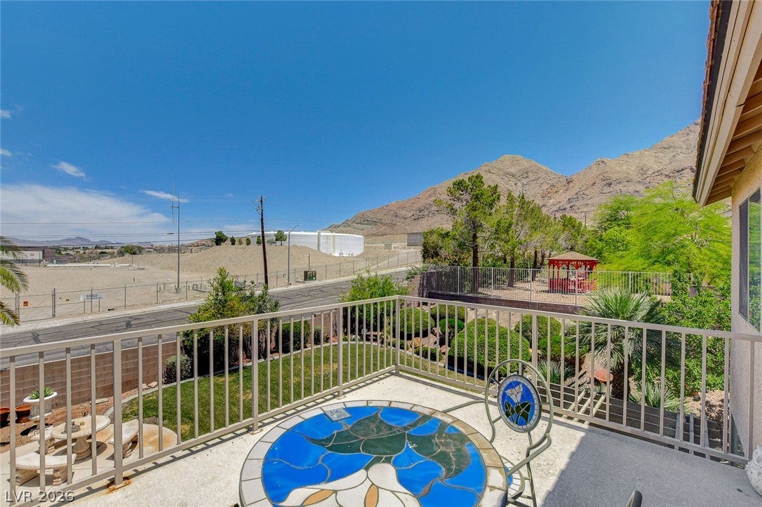 Las Vegas, Nevada, 89110, United States, 5 Bedrooms Bedrooms, ,3 BathroomsBathrooms,Residential,For Sale,2048091