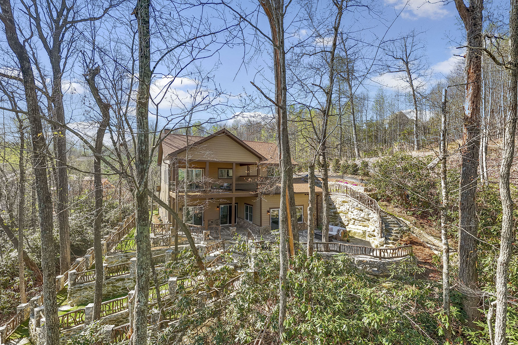  HENDERSONVILLE - 物件實景