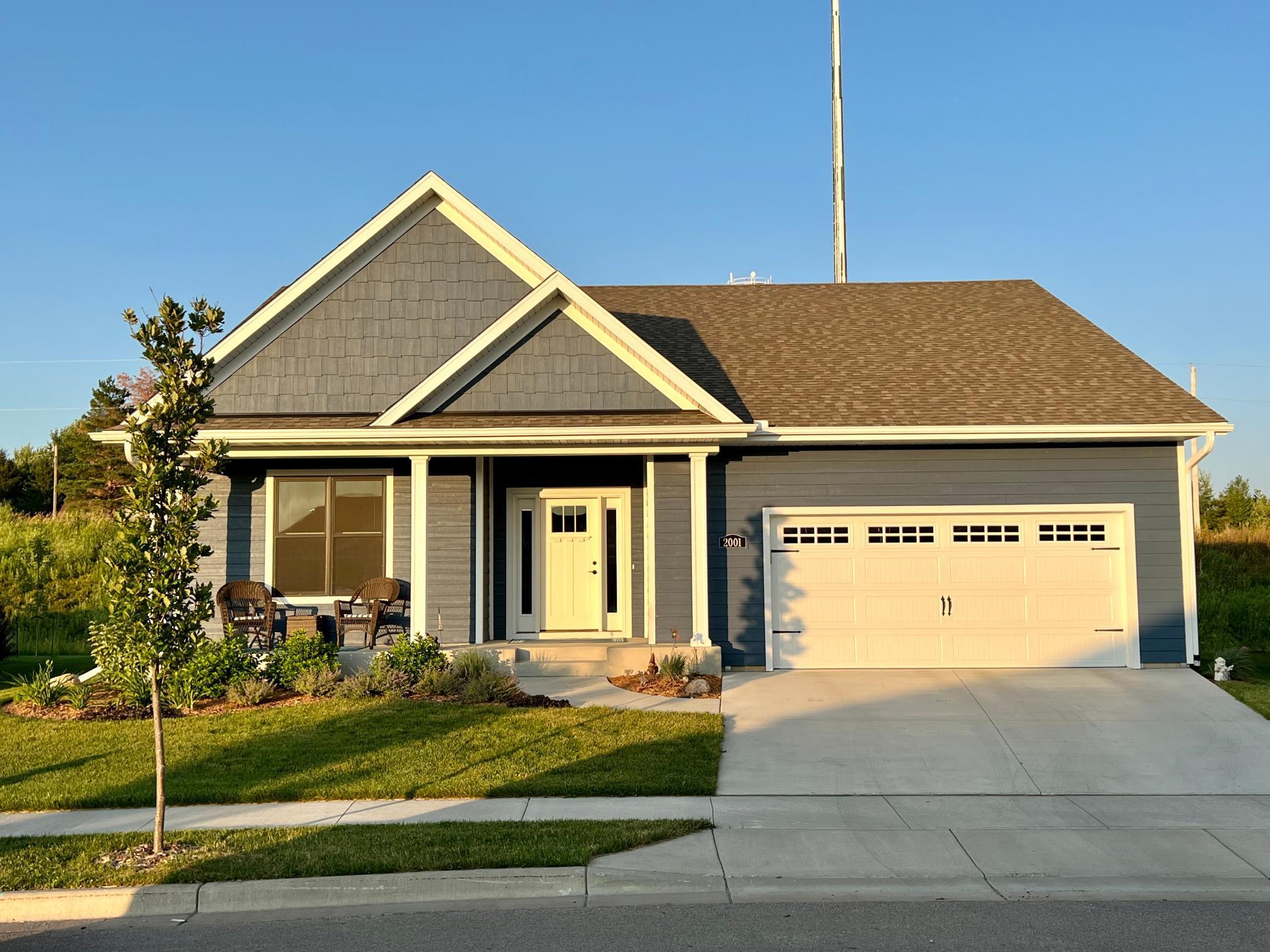 Northfield, Minnesota, 55057, United States, 3 Bedrooms Bedrooms, ,1 BathroomBathrooms,Residential,For Sale,1744752