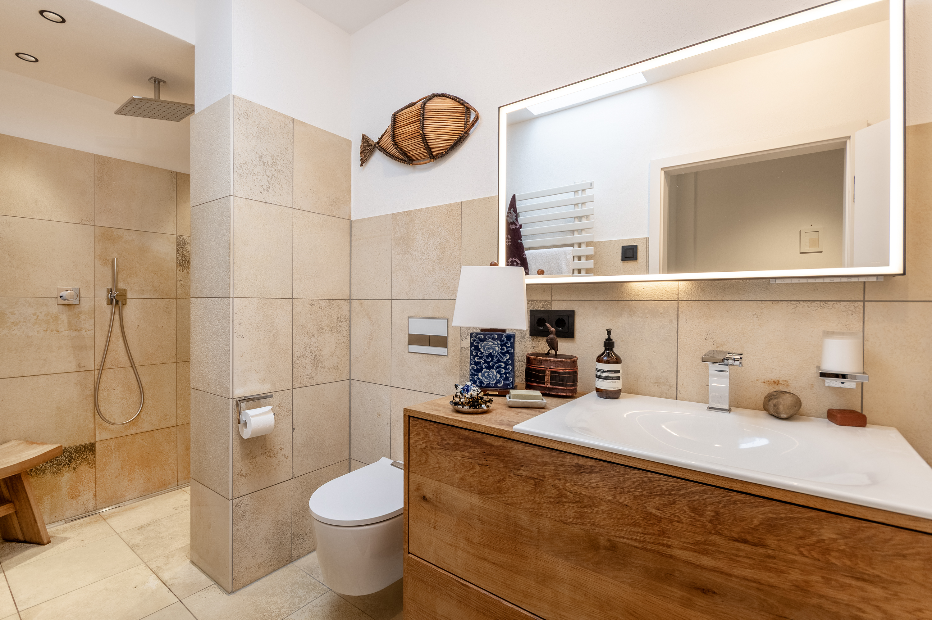  Eco-Conscious Living with Comfort: High-Quality Passive House with Elevator - 物件實景